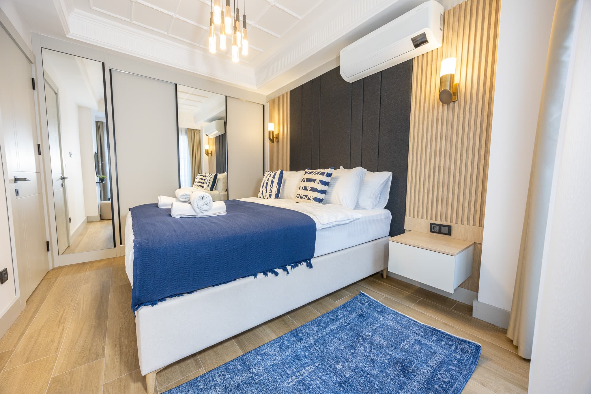 Elegant 1BR | Bright Modern Living, furnished apartment in Beyoğlu, Istanbul — image 9
