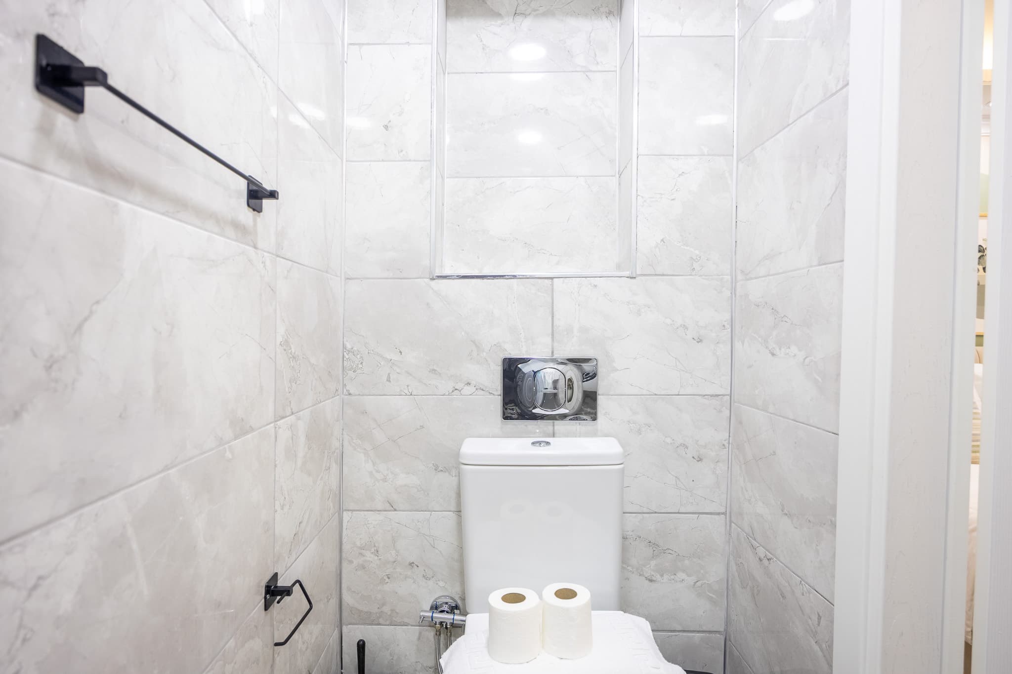 Elegant 2BR Stay | Explore Taksim, furnished apartment in Beyoğlu, Istanbul — image 17