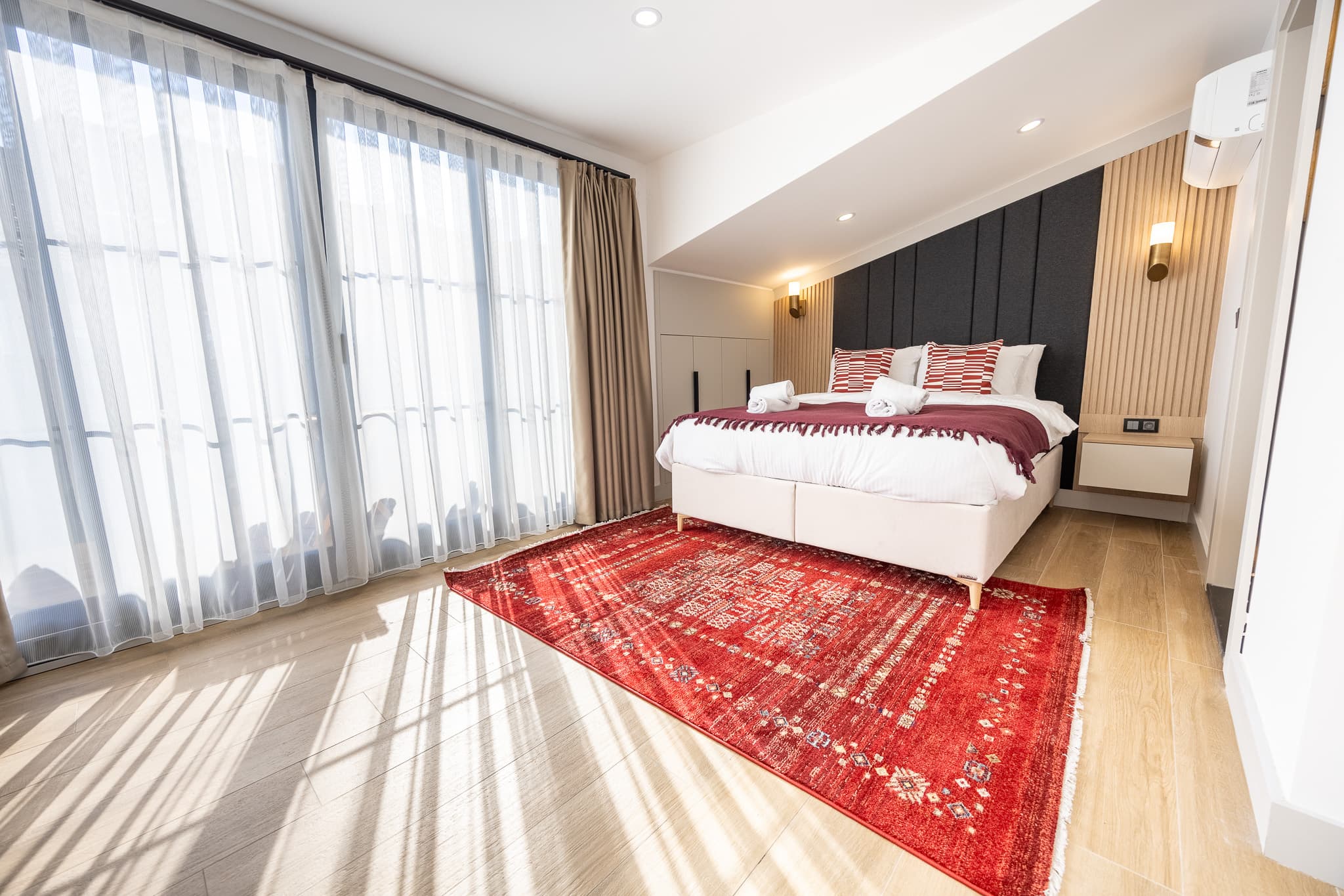 Modern & Bright 1BR Duplex  with Private Terrace , furnished apartment in Beyoğlu, Istanbul — image 6