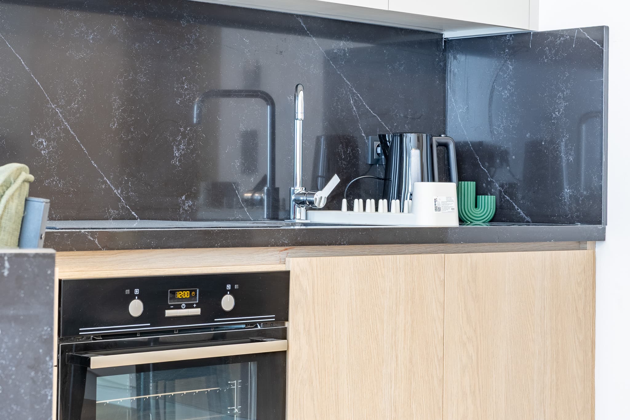 Elegant 1BR | Bright Modern Living, furnished apartment in Beyoğlu, Istanbul — image 20