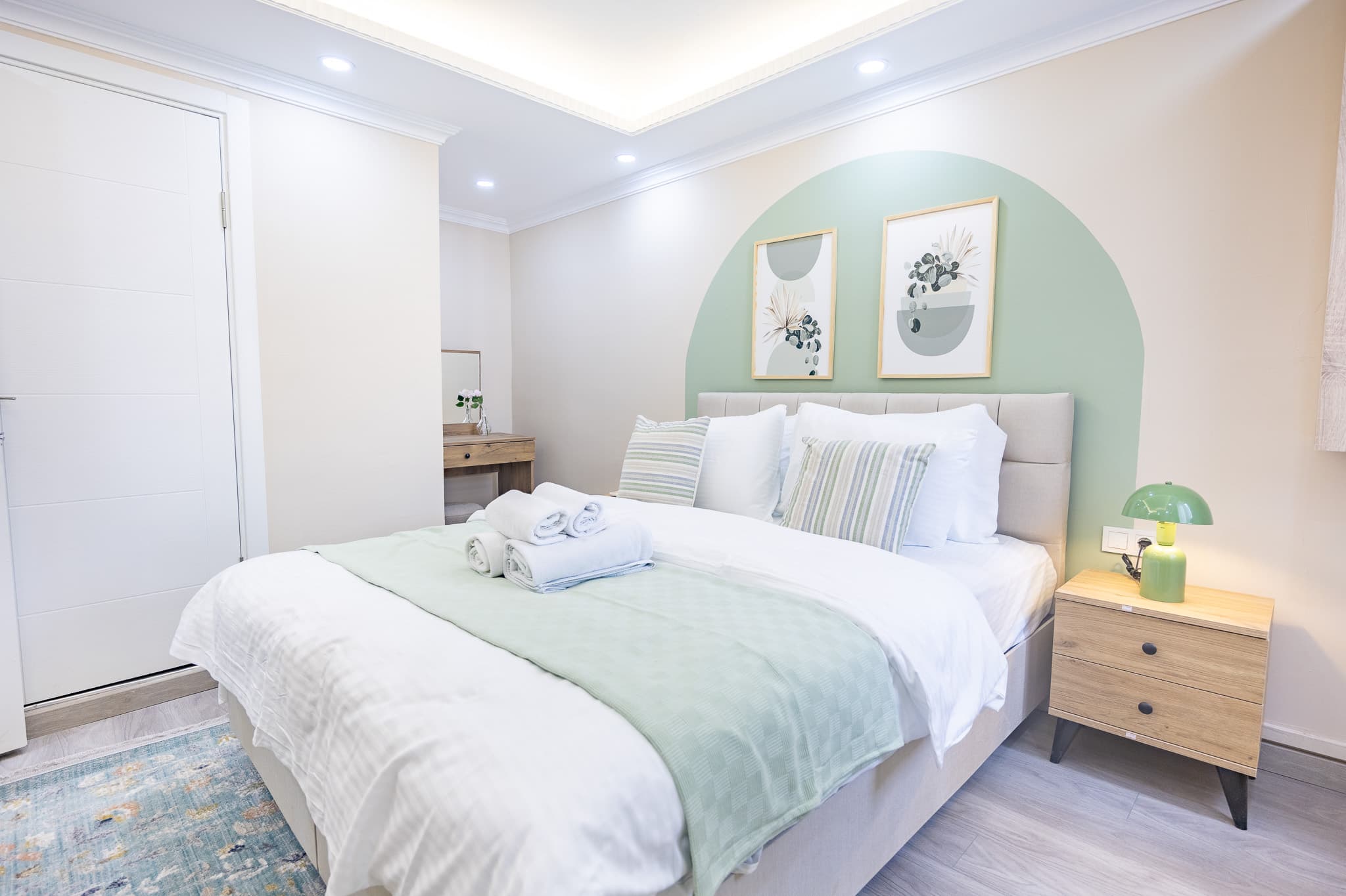 Bright & Modern 2 Bdr | Walk to Taksim, furnished apartment in Beyoğlu, Istanbul — image 4