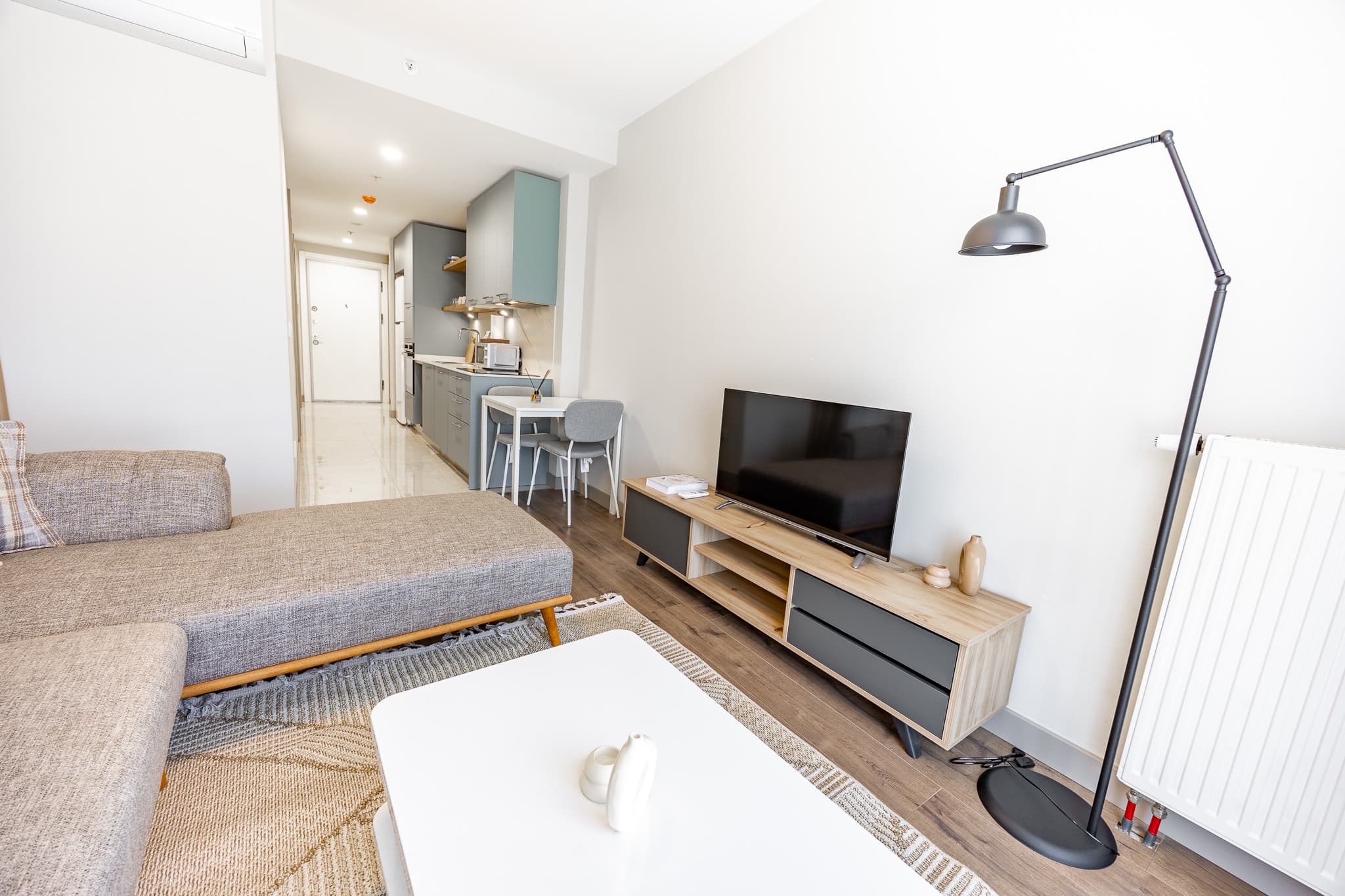 1bedr apart with balcony city view  long term rent, furnished apartment in Başakşehir, Istanbul — image 4