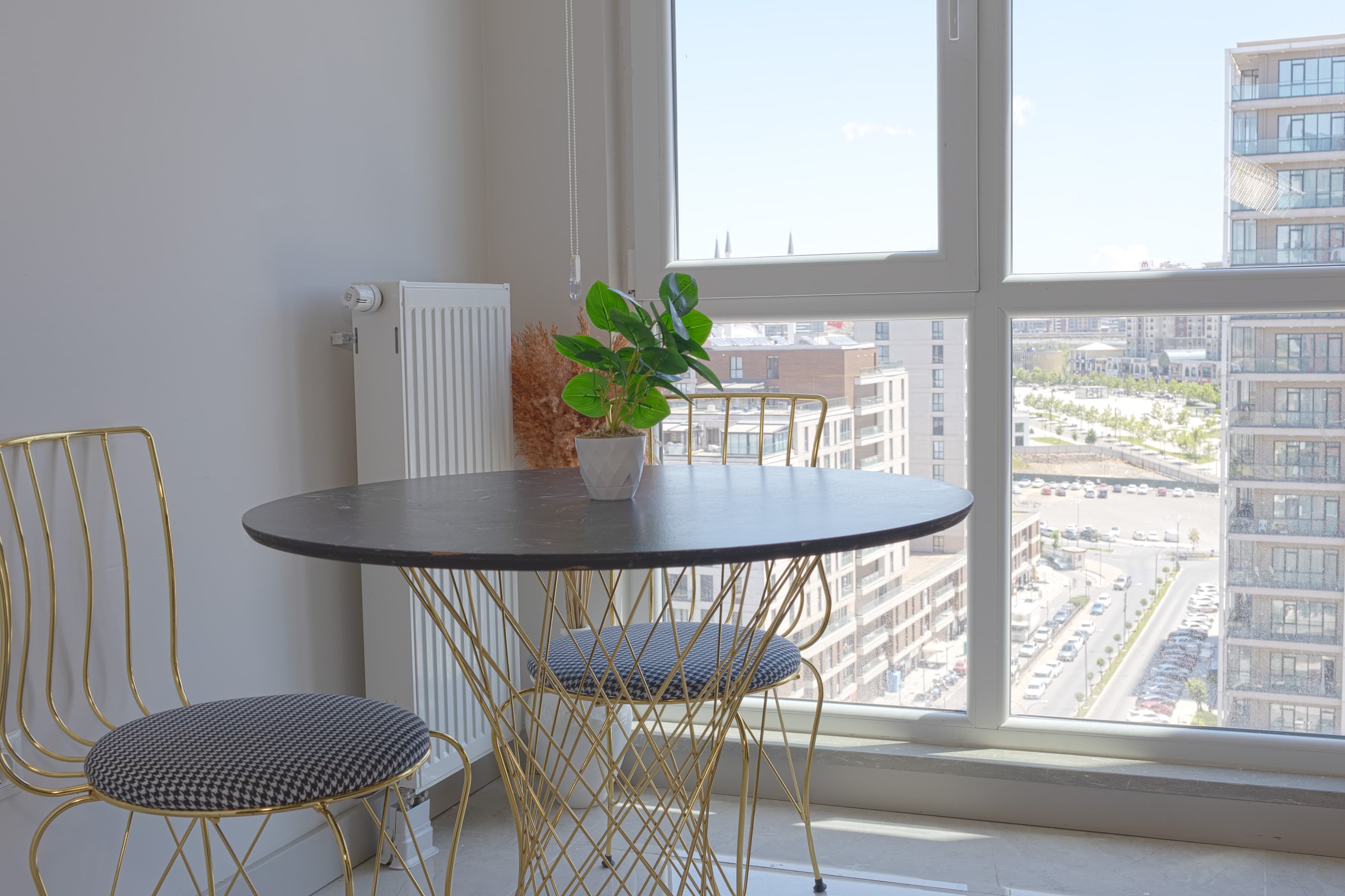 Family Home 2bedr with balcony and City View, furnished apartment in Başakşehir, Istanbul — image 21