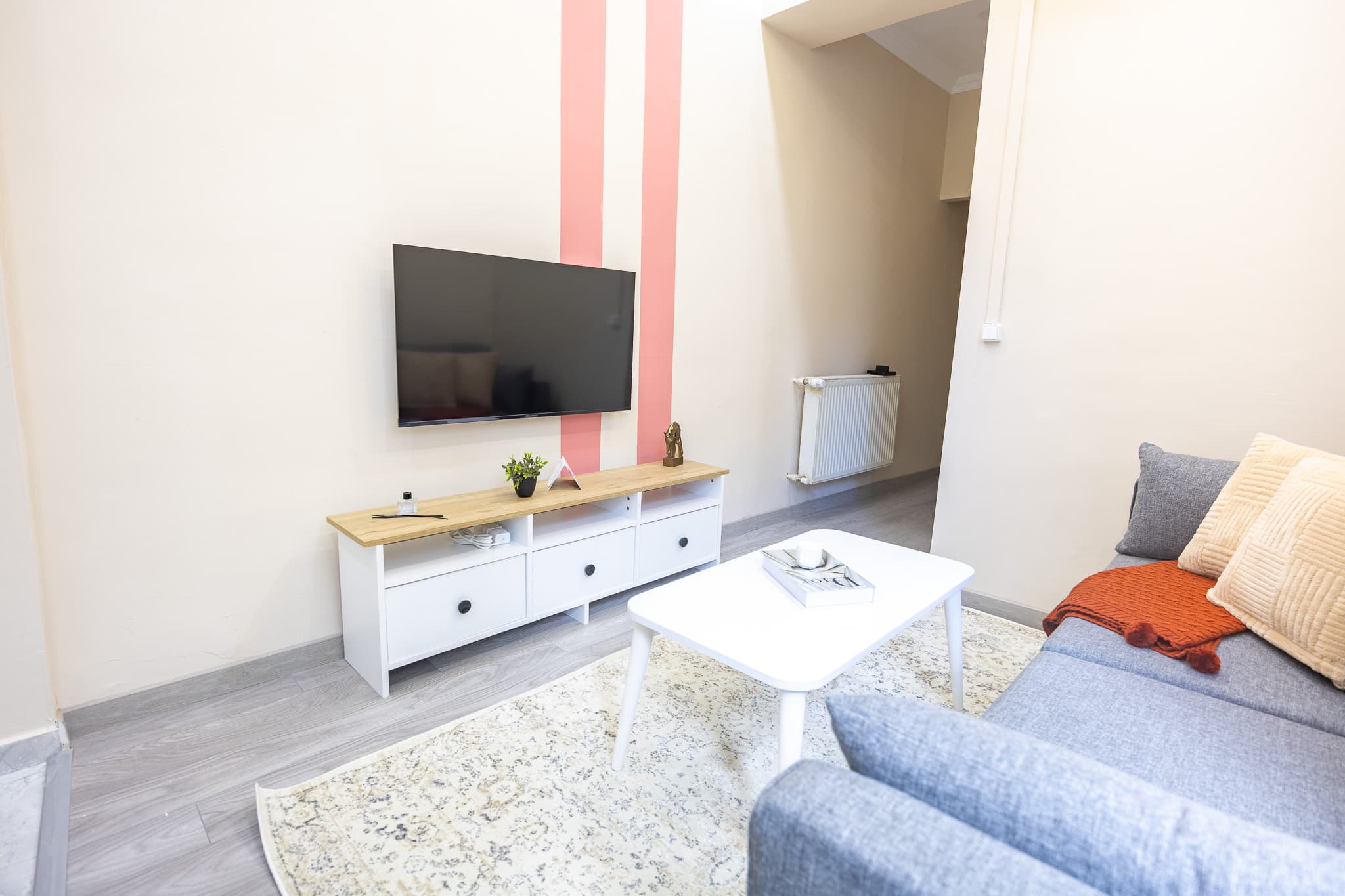 Bright & Modern 2 Bdr | Walk to Taksim, furnished apartment in Beyoğlu, Istanbul — image 6