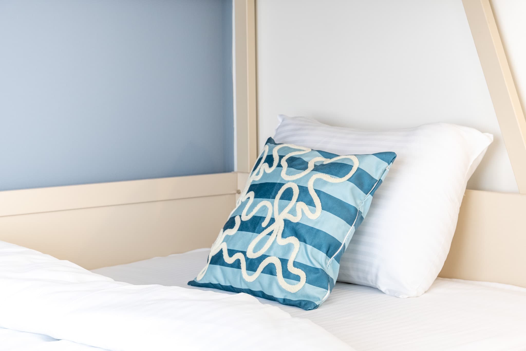 Central 2BR  Apartment In Bomonti, furnished apartment in Şişli, Istanbul — image 12