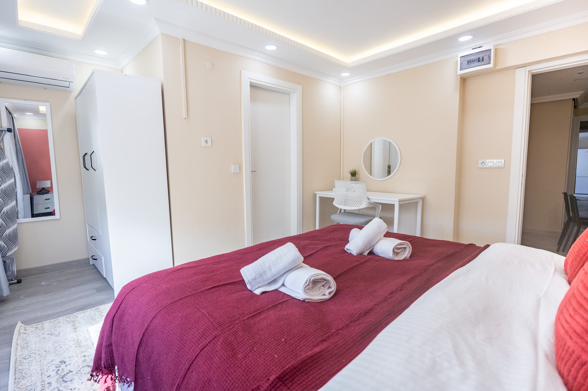 Bright & Modern 2 Bdr | Walk to Taksim, furnished apartment in Beyoğlu, Istanbul — image 15