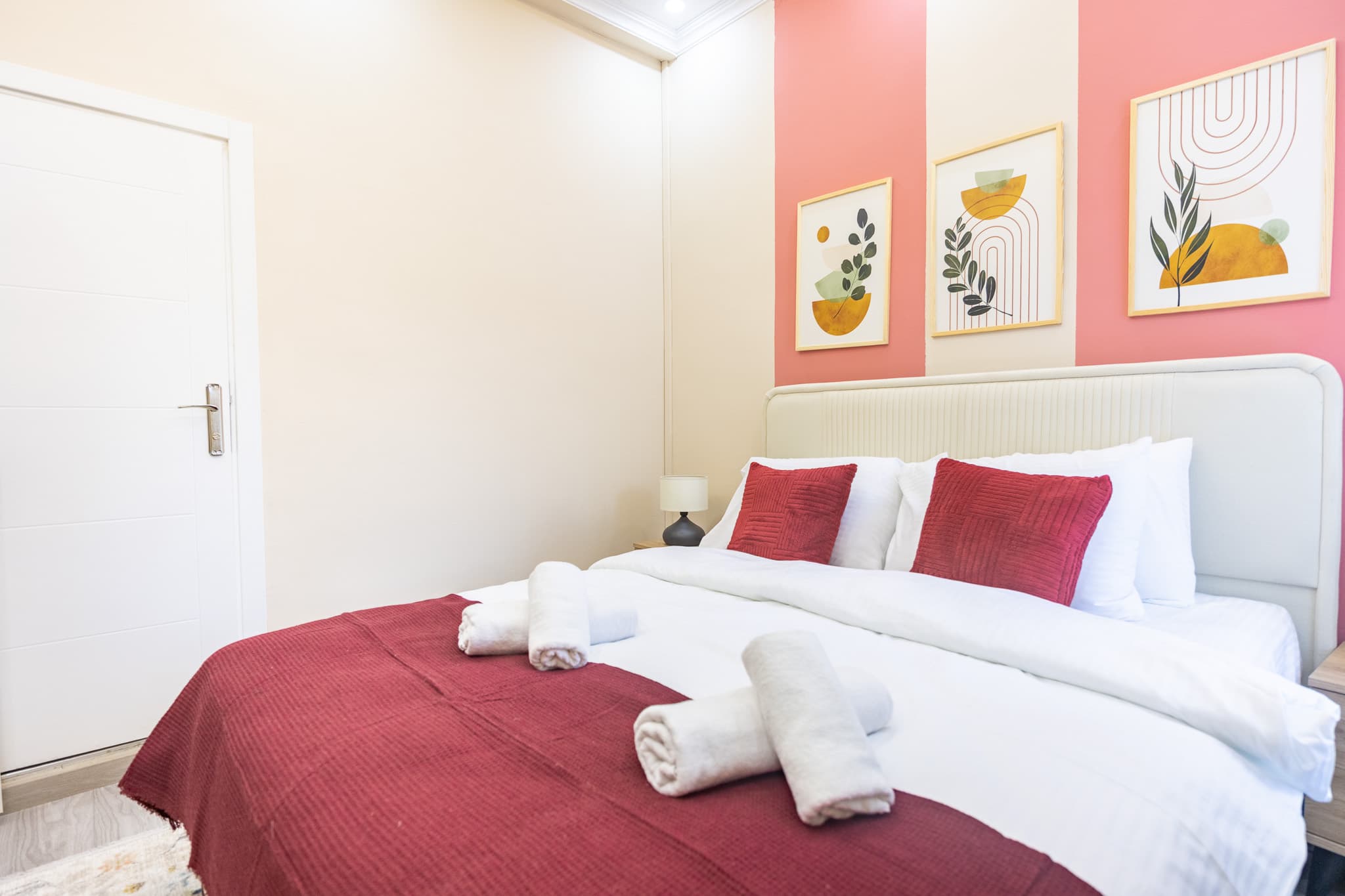 Elegant 2BR Stay | Explore Taksim, furnished apartment in Beyoğlu, Istanbul — image 2