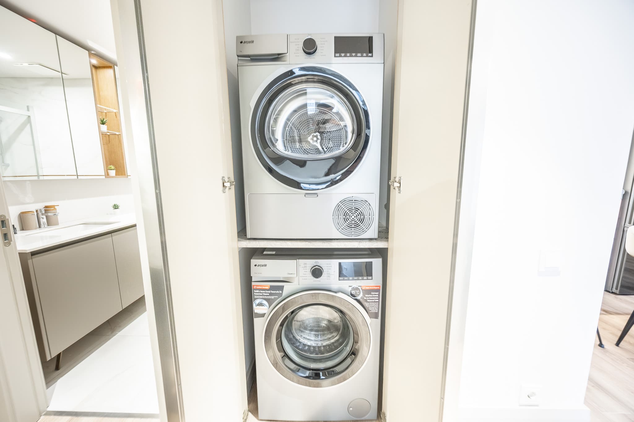 5. Levent Modern 2BR Apt , furnished apartment in Eyüpsultan, Istanbul — image 24