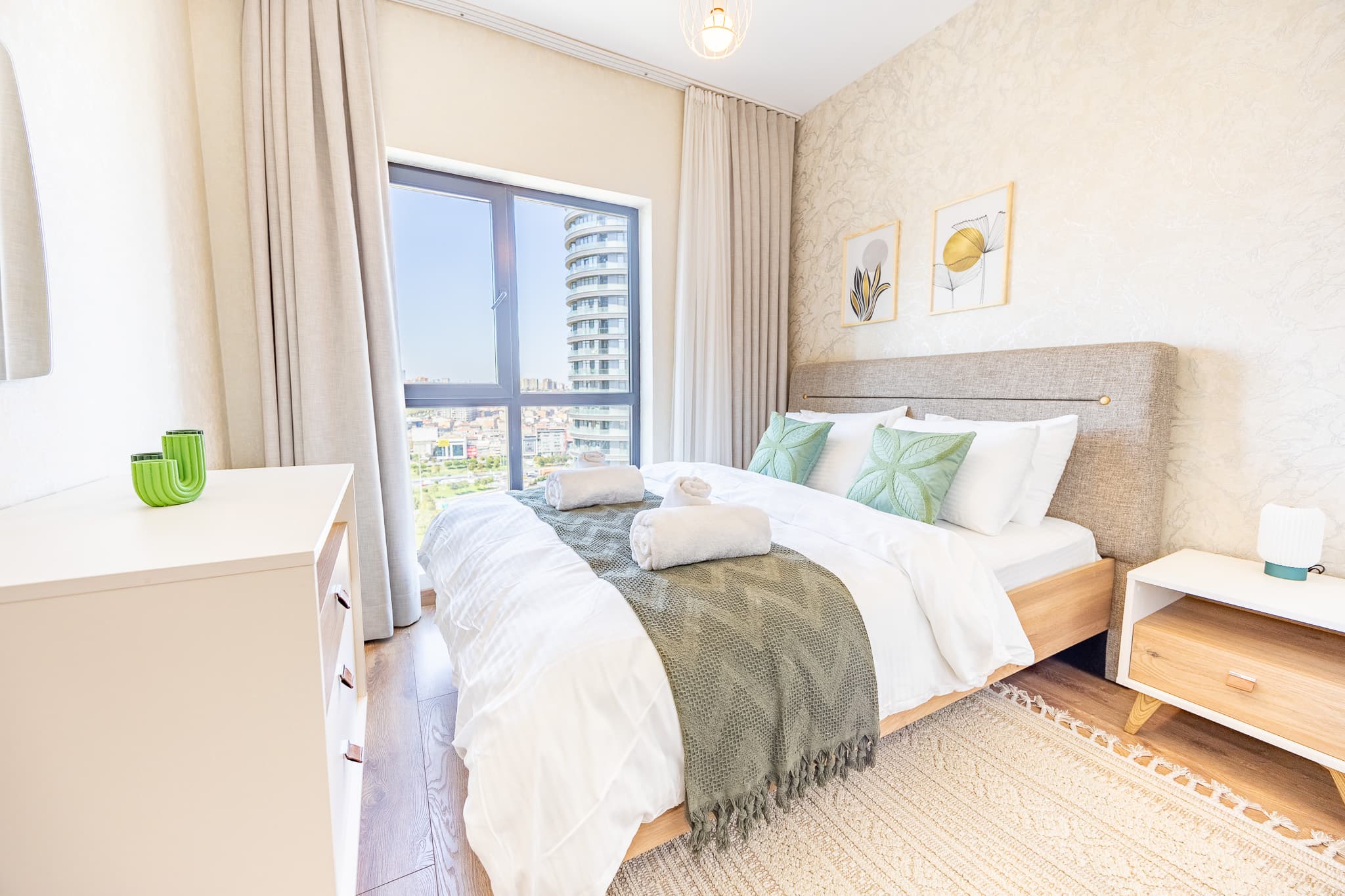 Stylish &  Warm 1BR Apartment with City View, furnished apartment in Bağcılar, Istanbul — image 6