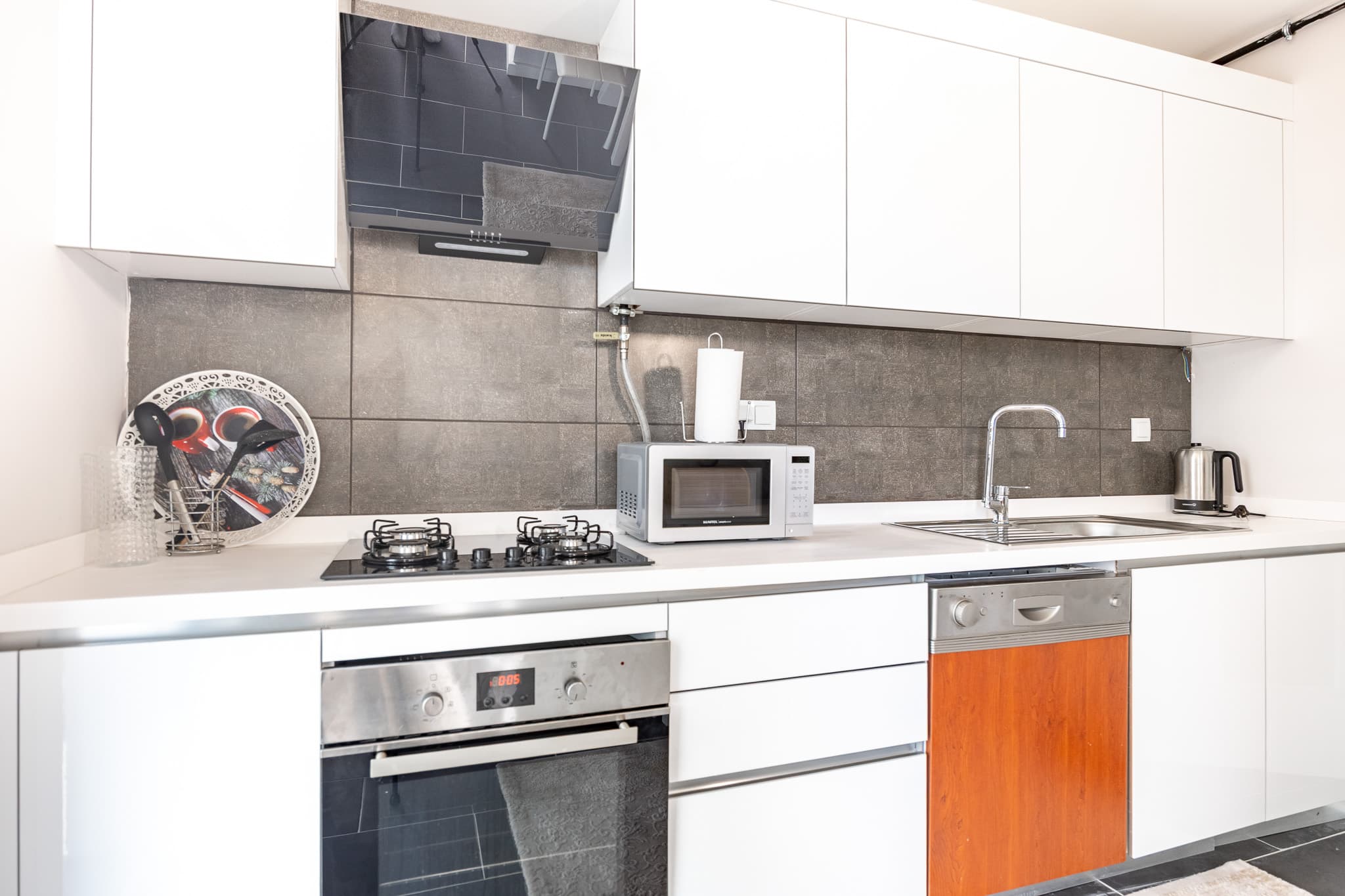 Modern 2BR Apt Near Vialand Mall  , furnished apartment in Eyüpsultan, Istanbul — image 26