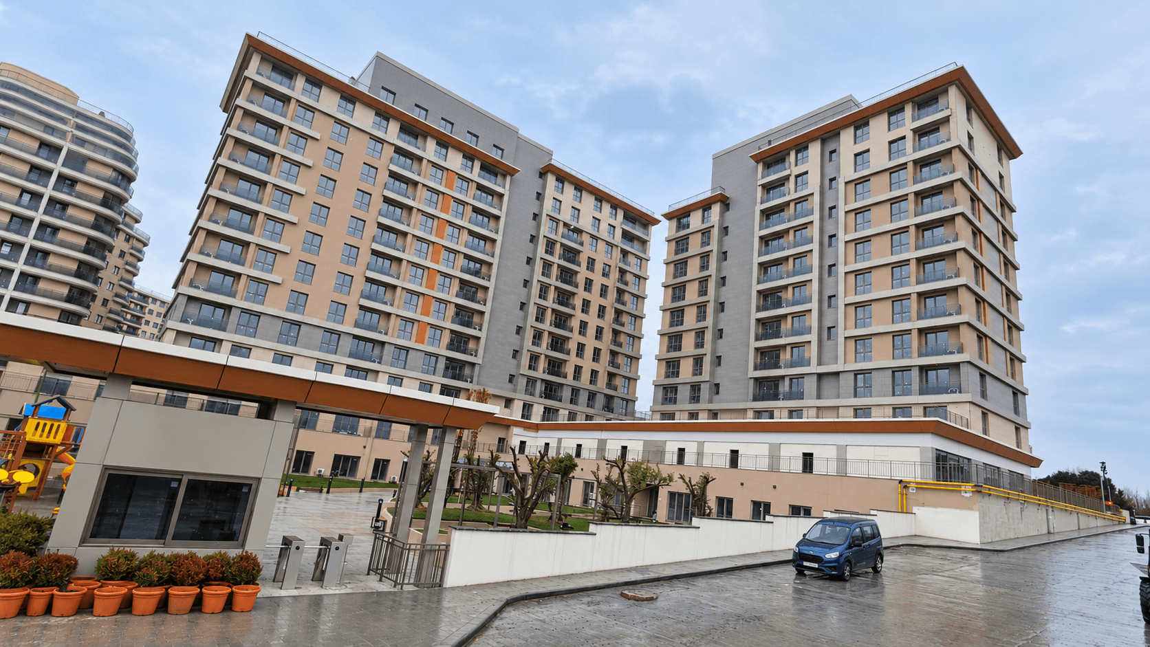 Relax Unwind: Inviting 1BR Apt, Cozy Interiors, furnished apartment in Küçükçekmece, Istanbul — image 25