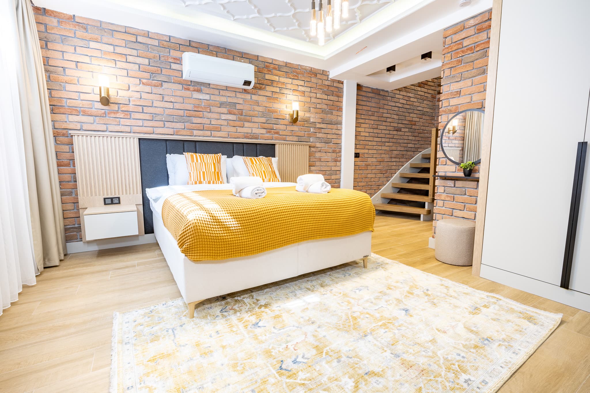 Bright Modern 1BR Duplex | Stylish City Stay, furnished apartment in Beyoğlu, Istanbul — image 8