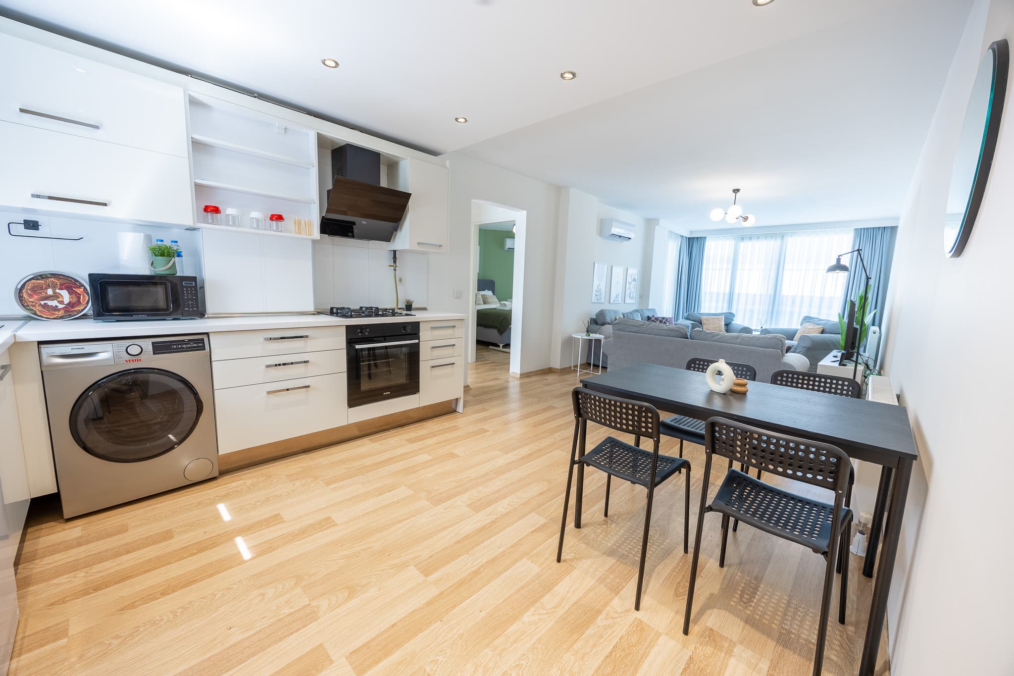Central 2BR  Apartment In Bomonti, furnished apartment in Şişli, Istanbul — image 17