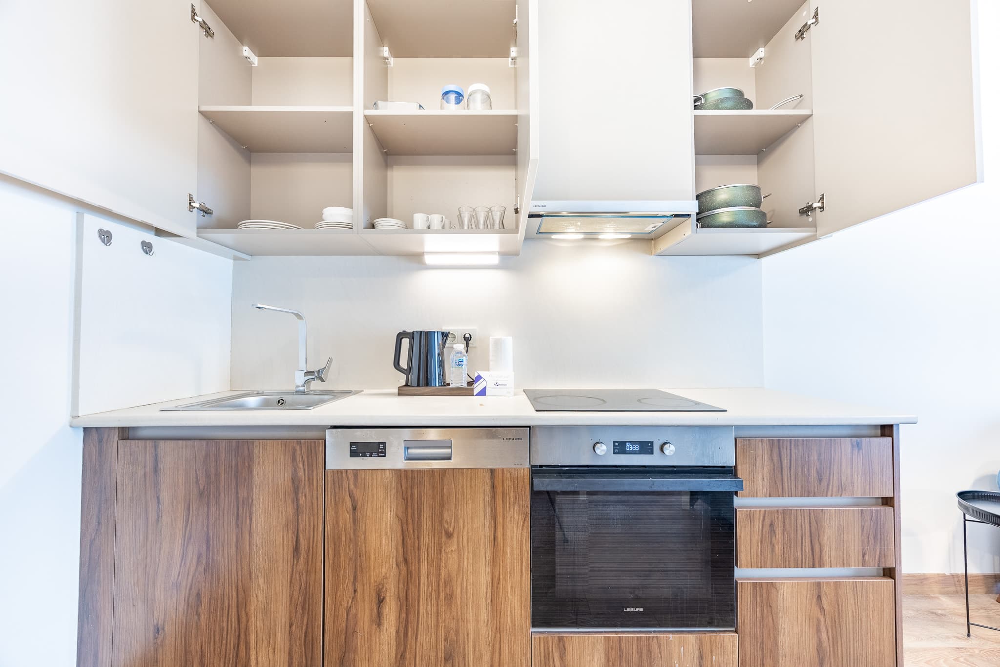 Spacious 1BR with City View | Next to 212 Outlet , furnished apartment in Bağcılar, Istanbul — image 14