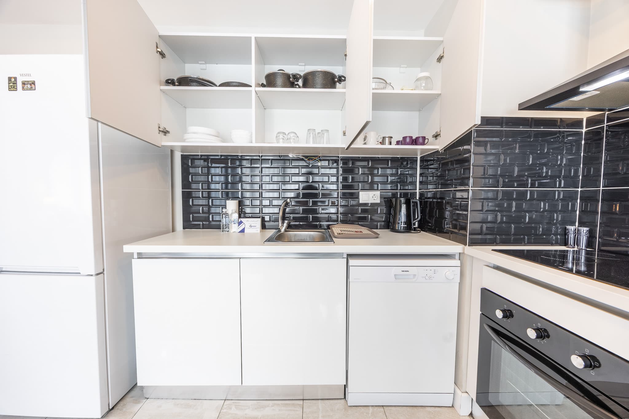 Stylish cozy studio bedroom apartment, furnished apartment in Bağcılar, Istanbul — image 12