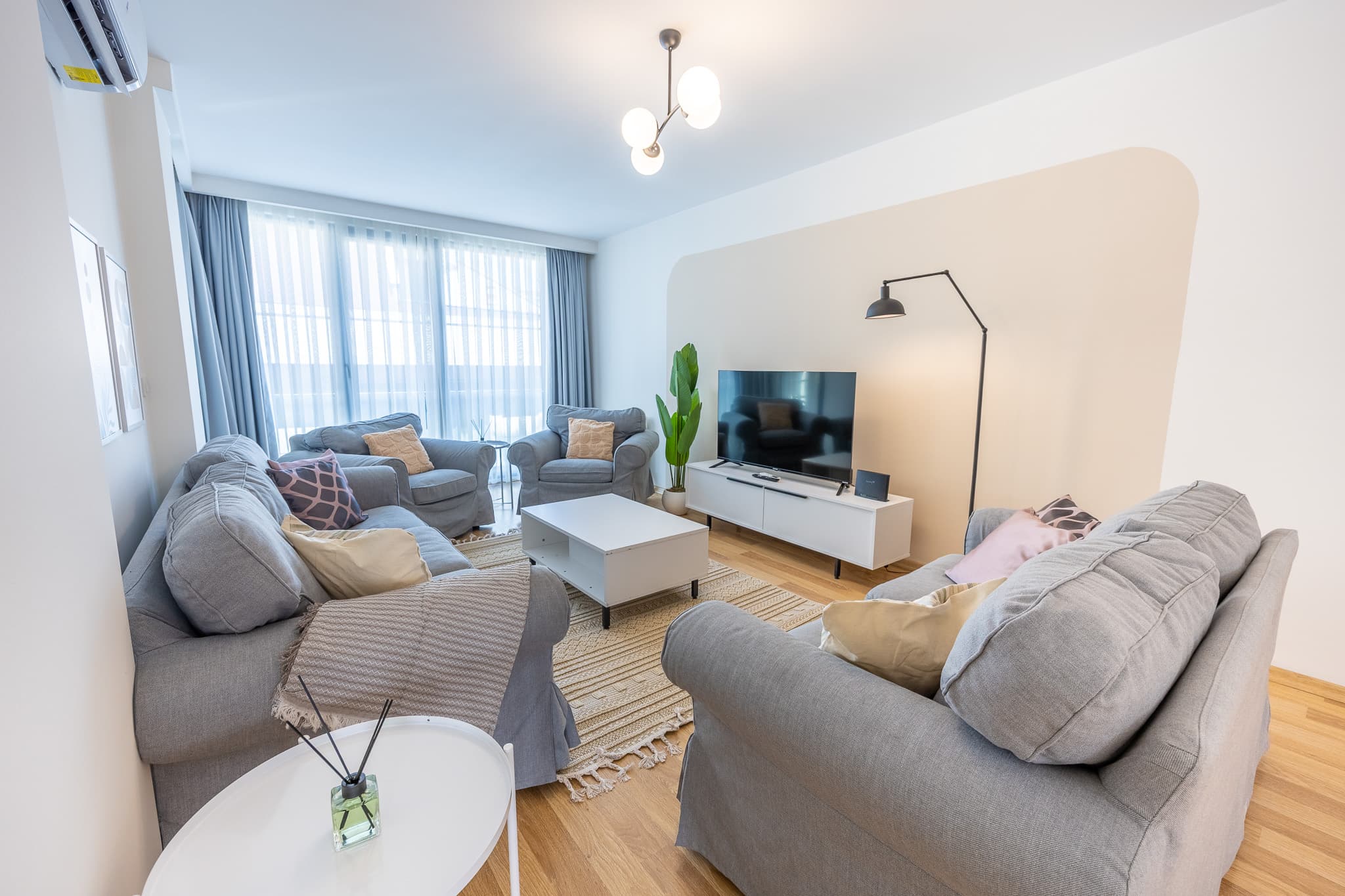 Central 2BR  Apartment In Bomonti, furnished apartment in Şişli, Istanbul