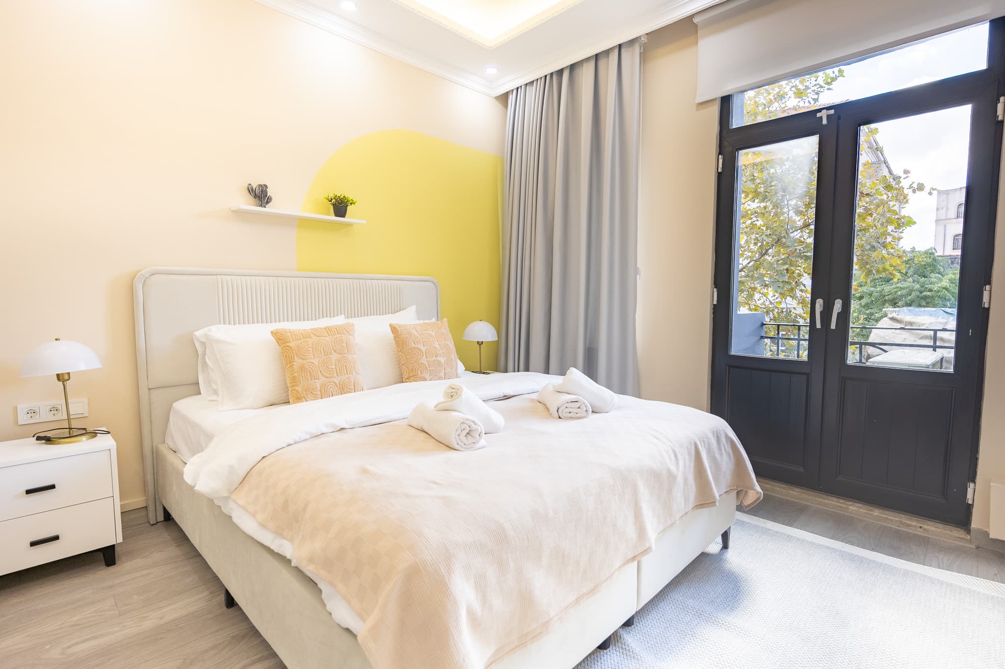 Elegant 2BR Stay | Explore Taksim, furnished apartment in Beyoğlu, Istanbul — image 3