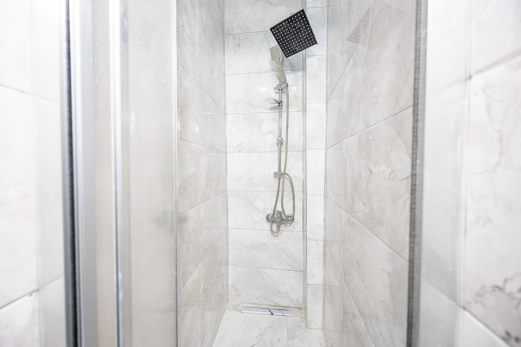 Bright & Modern 2 Bdr | Walk to Taksim, furnished apartment in Beyoğlu, Istanbul — image 15