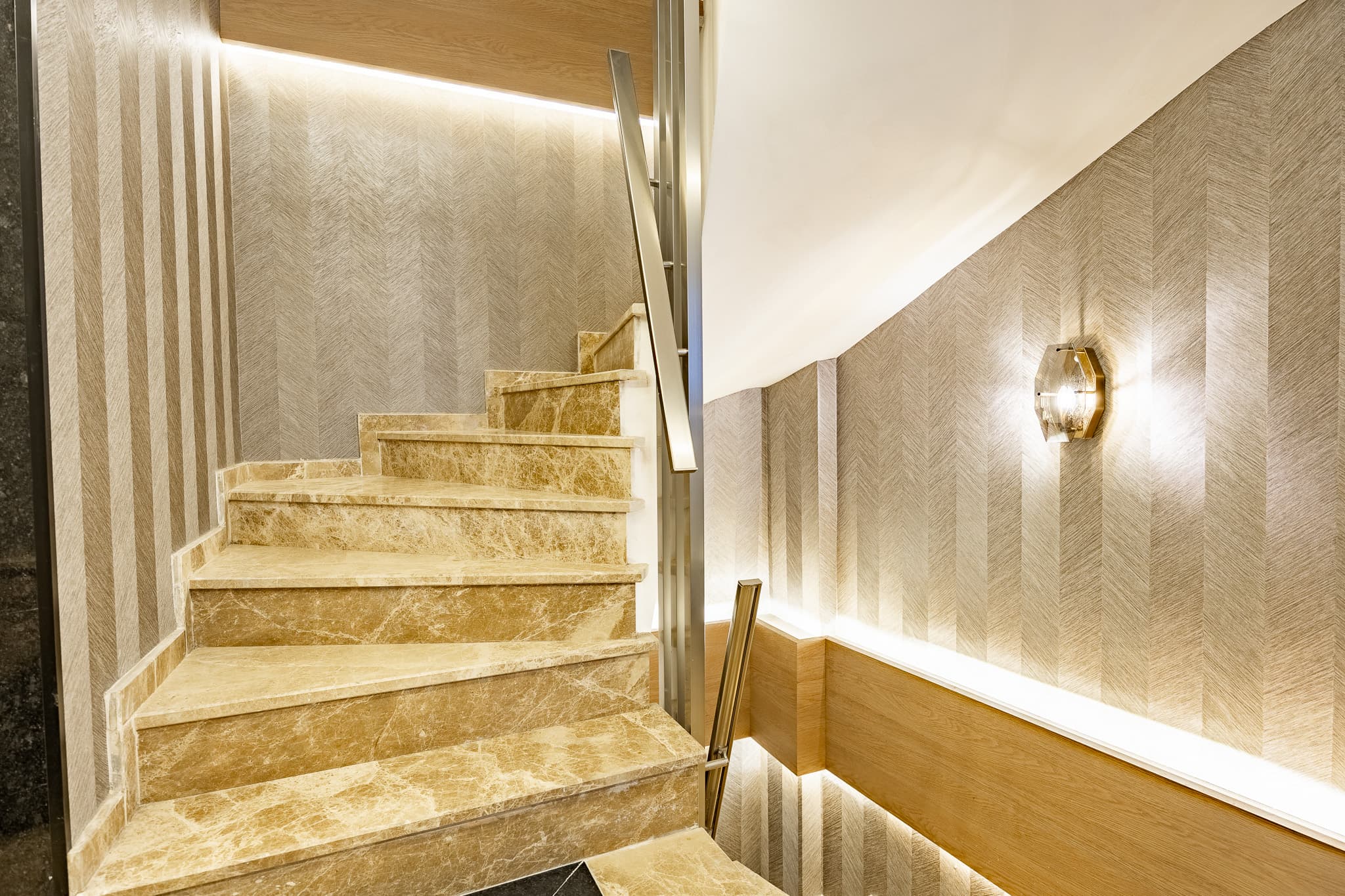 Elegant 1BR | Bright Modern Living, furnished apartment in Beyoğlu, Istanbul — image 24