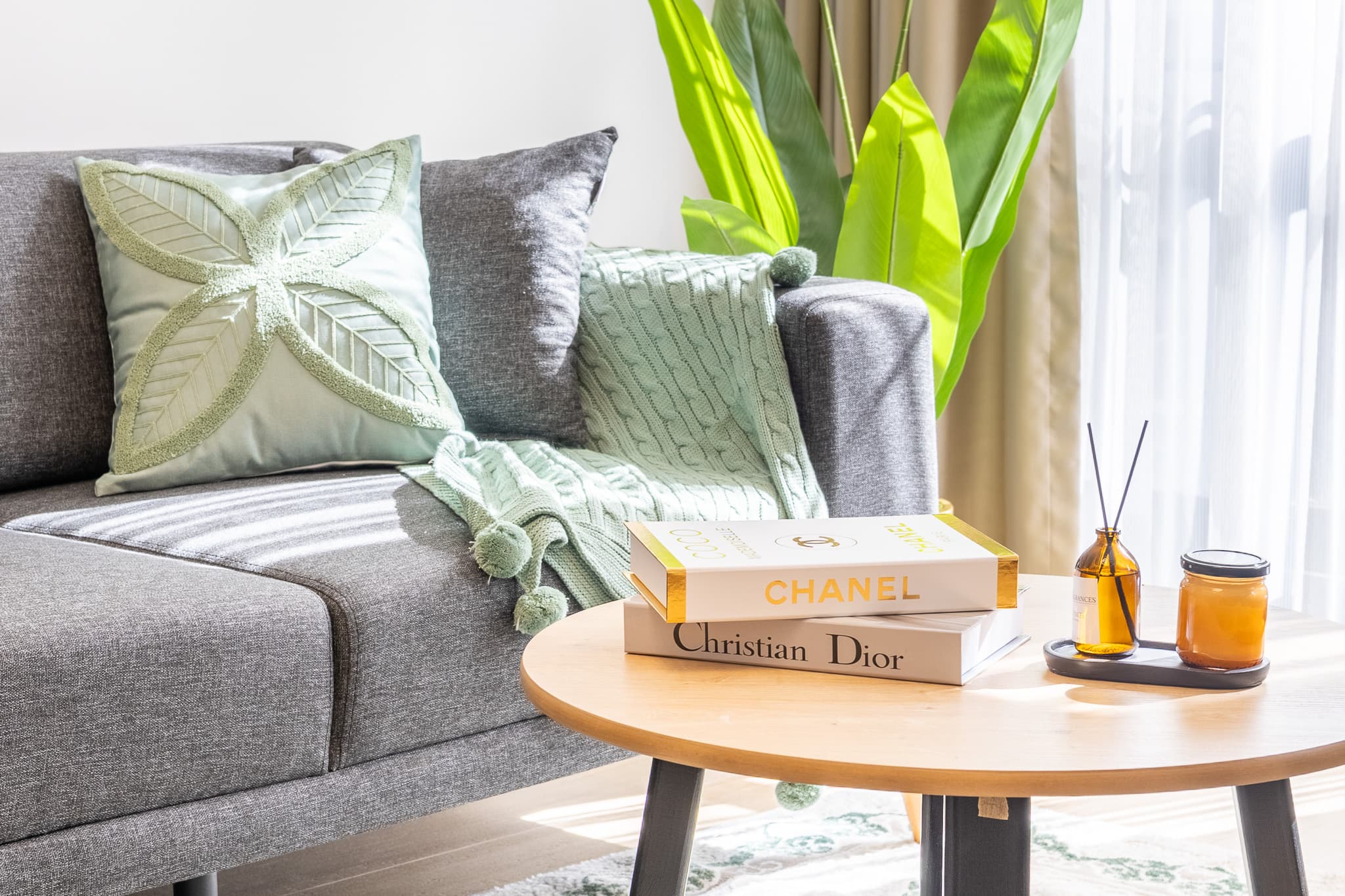 Elegant 1BR | Bright Modern Living, furnished apartment in Beyoğlu, Istanbul — image 3