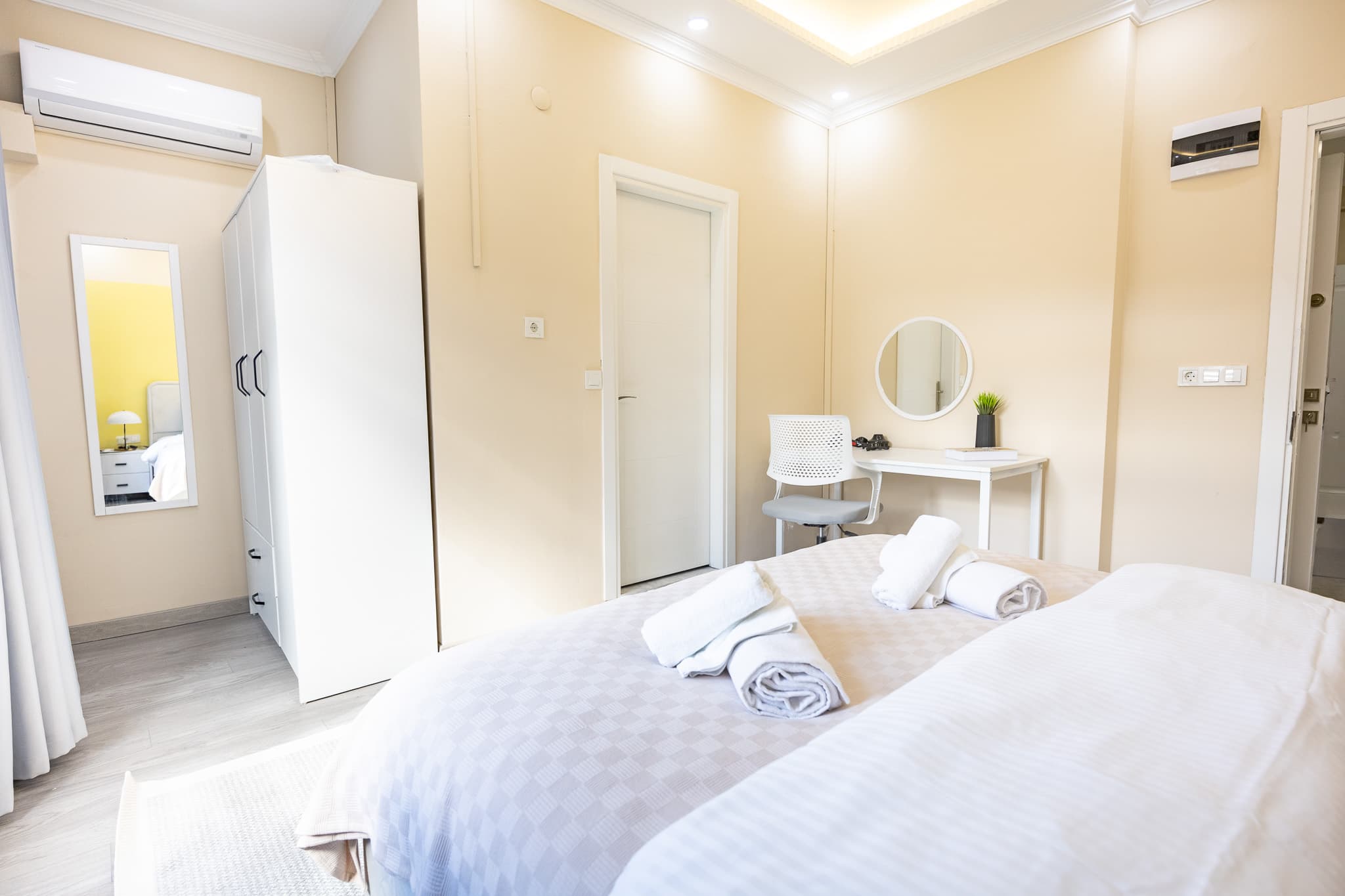 Elegant 2BR Stay | Explore Taksim, furnished apartment in Beyoğlu, Istanbul — image 19
