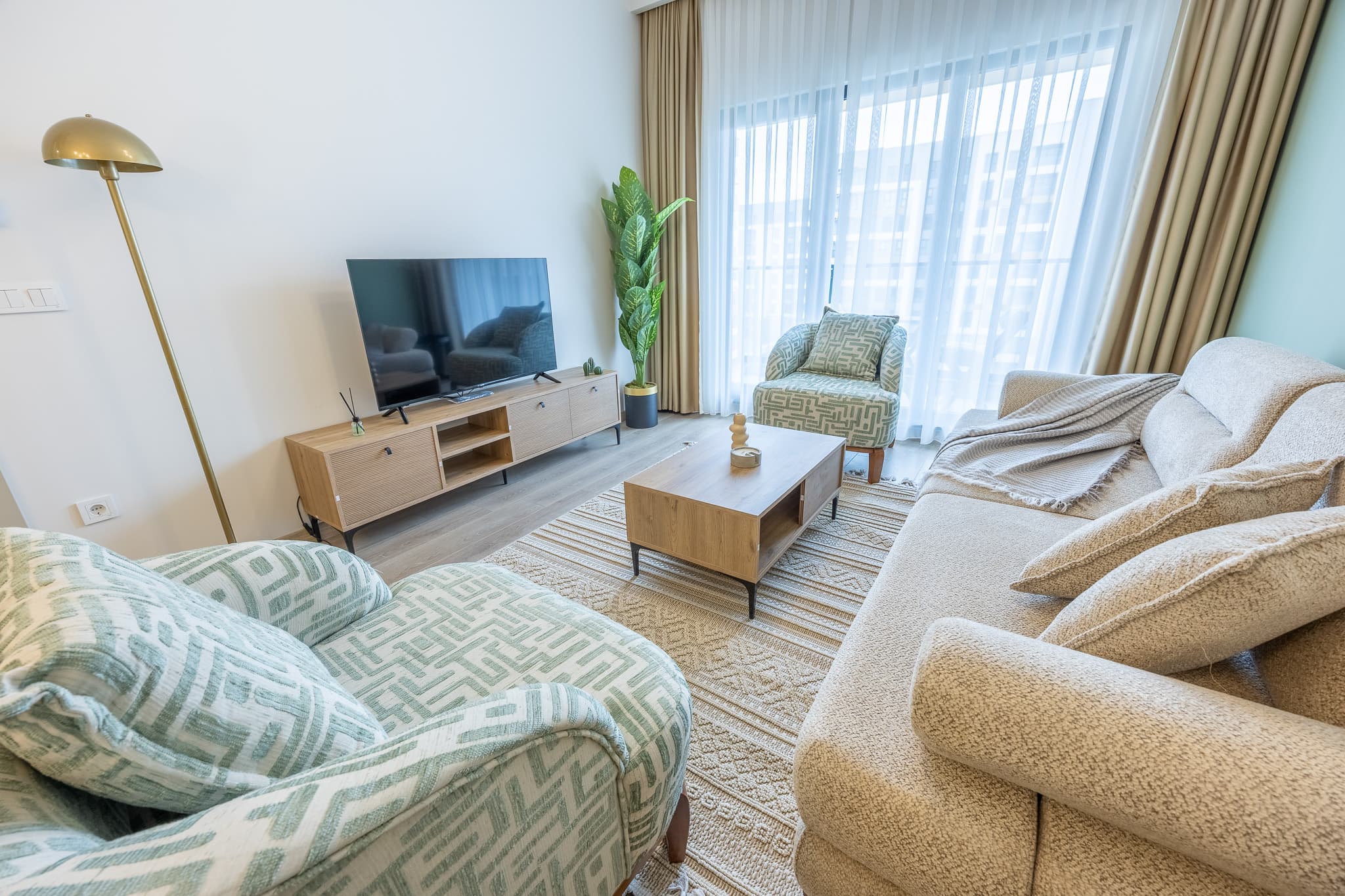 Modern Family Home 2bedr with balcony , furnished apartment in Başakşehir, Istanbul — image 3