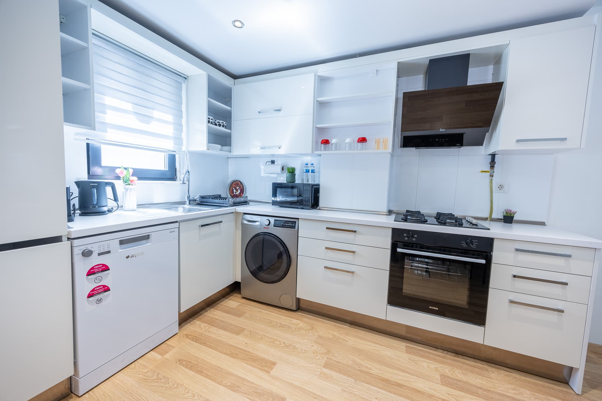 Central 2BR  Apartment In Bomonti, furnished apartment in Şişli, Istanbul — image 18