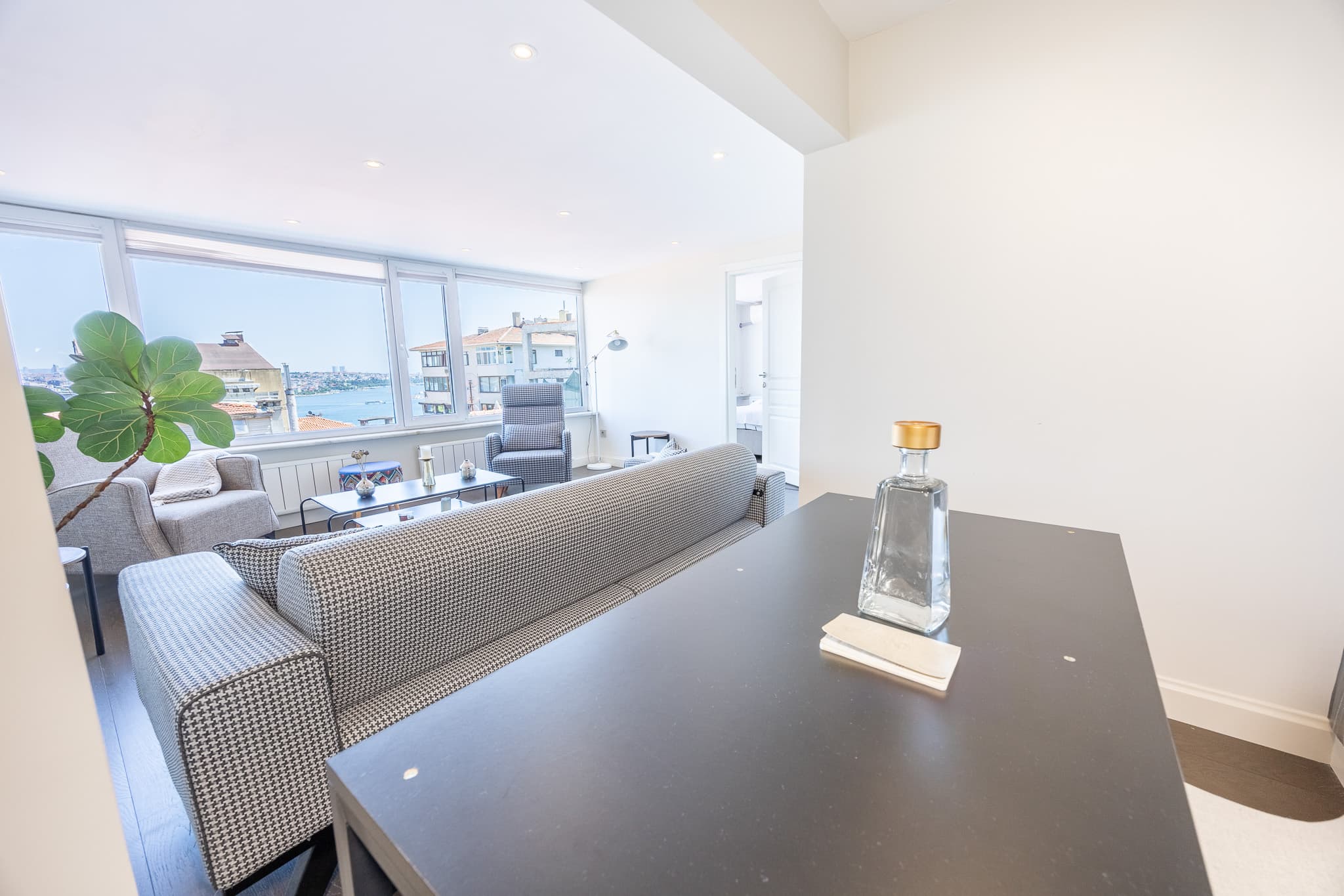 Elegant Duplex 4 BDR with Panoramic Bosphorus View, furnished apartment in Şişli, Istanbul — image 38