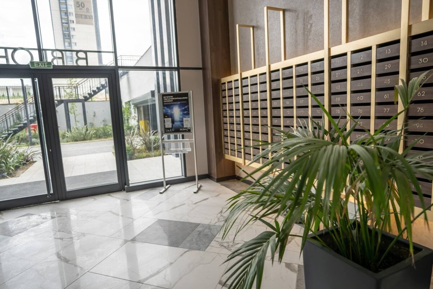 Warm & Stylish 1BR Apartment with City View, furnished apartment in Bağcılar, Istanbul — image 27