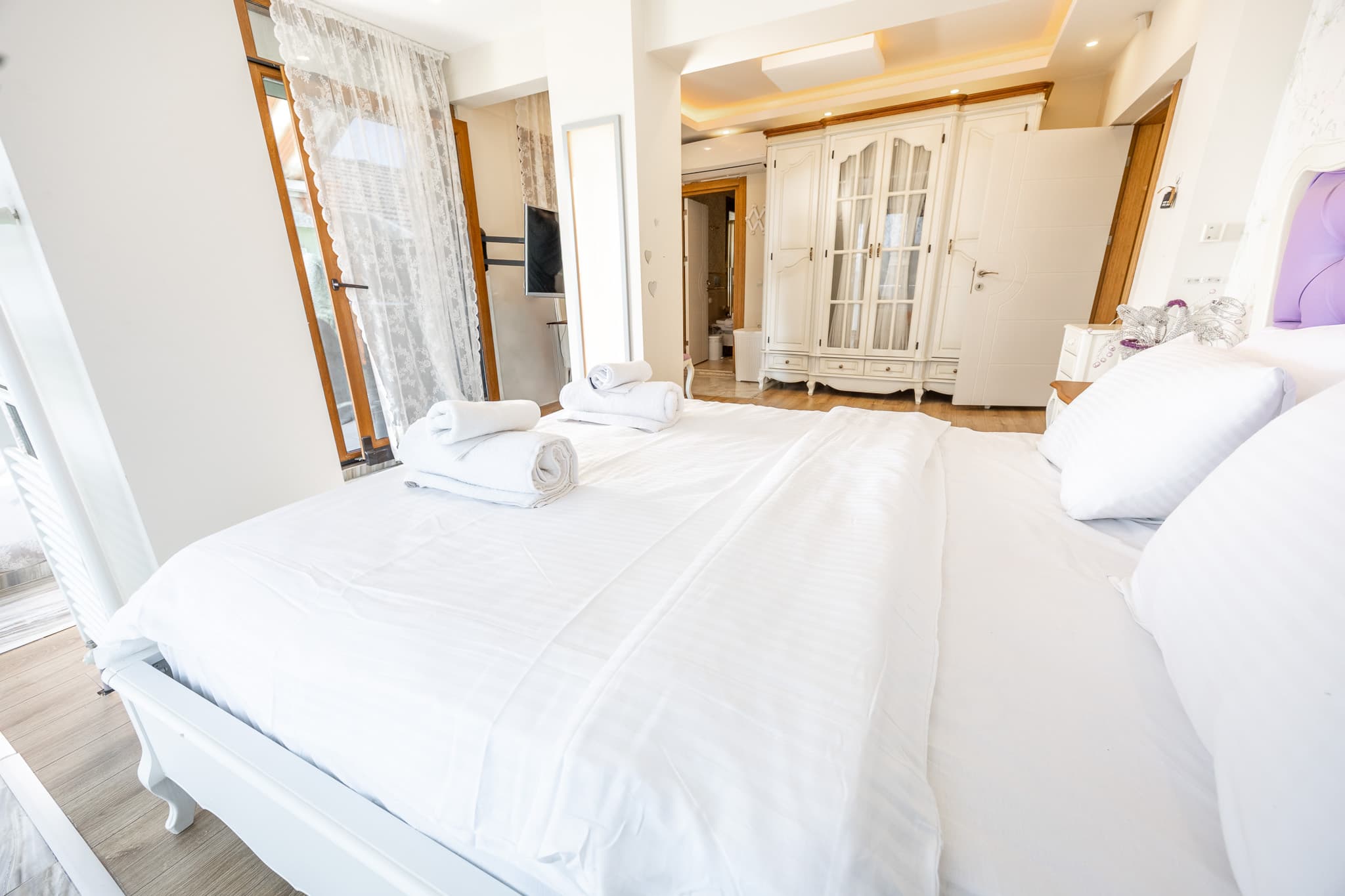Sea View Villa | Private Pool, furnished apartment in Büyükçekmece, Istanbul — image 29