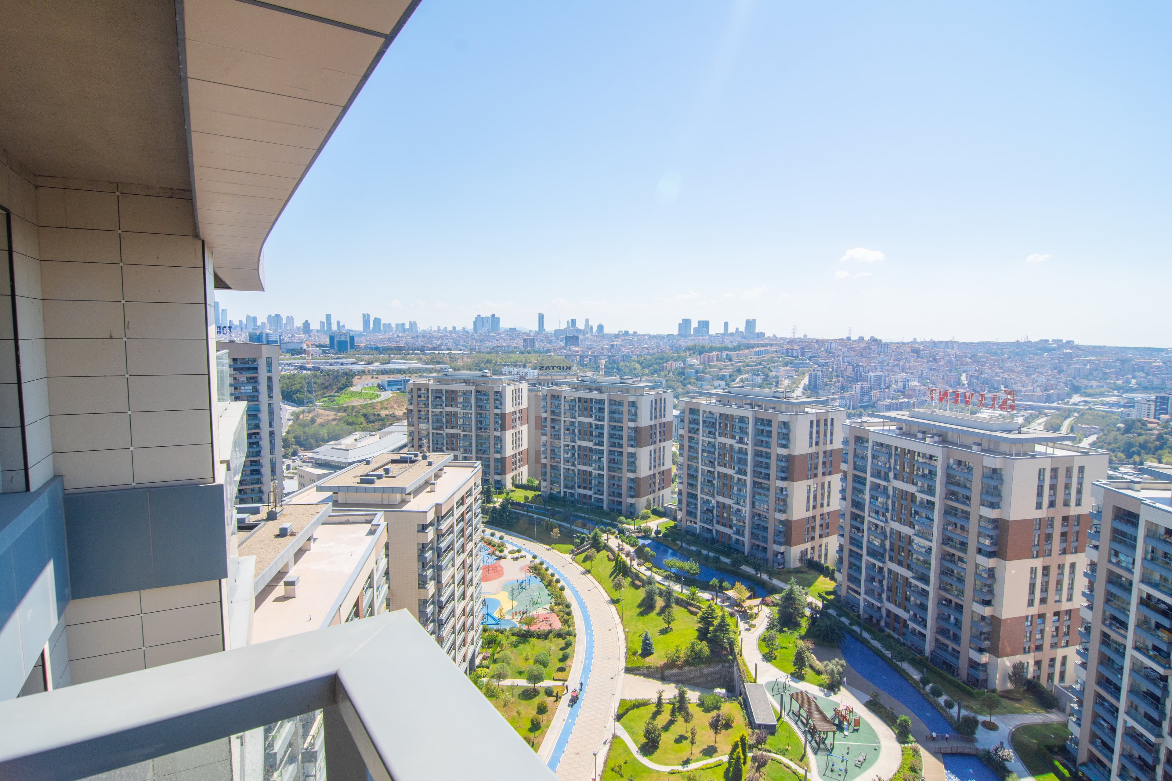 5. Levent 2BR Apt floor 22 Amazing view! — image 20