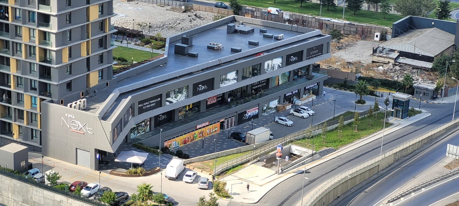 Modern City Getaway - Immerse Yourself in Luxury, furnished apartment in Bağcılar, Istanbul — image 36