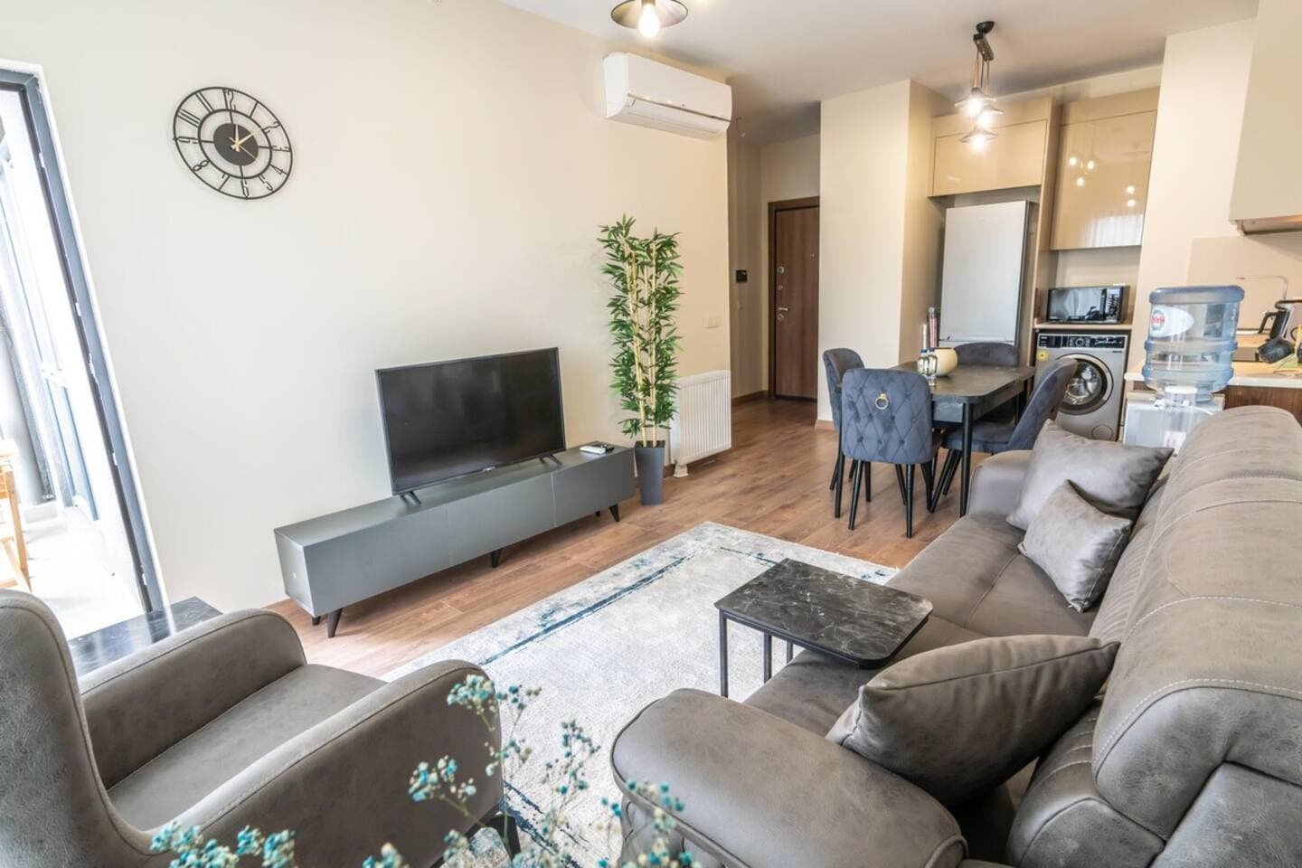 Peaceful and Private Escape: 1-Bedroom Apt, furnished apartment in Bağcılar, Istanbul — image 2