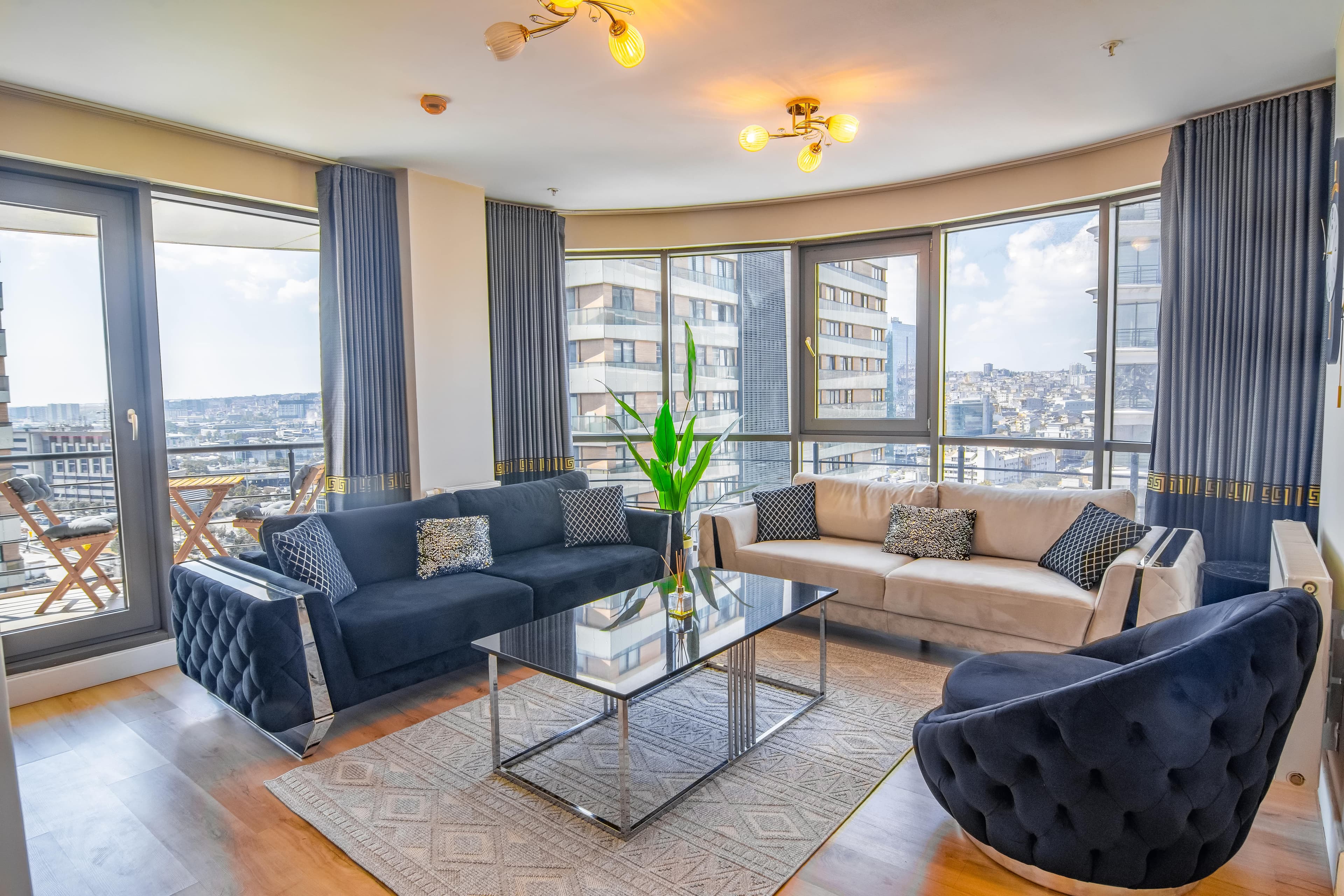Stylish cozy 3 bedr apart & balcony, furnished apartment in Bağcılar, Istanbul