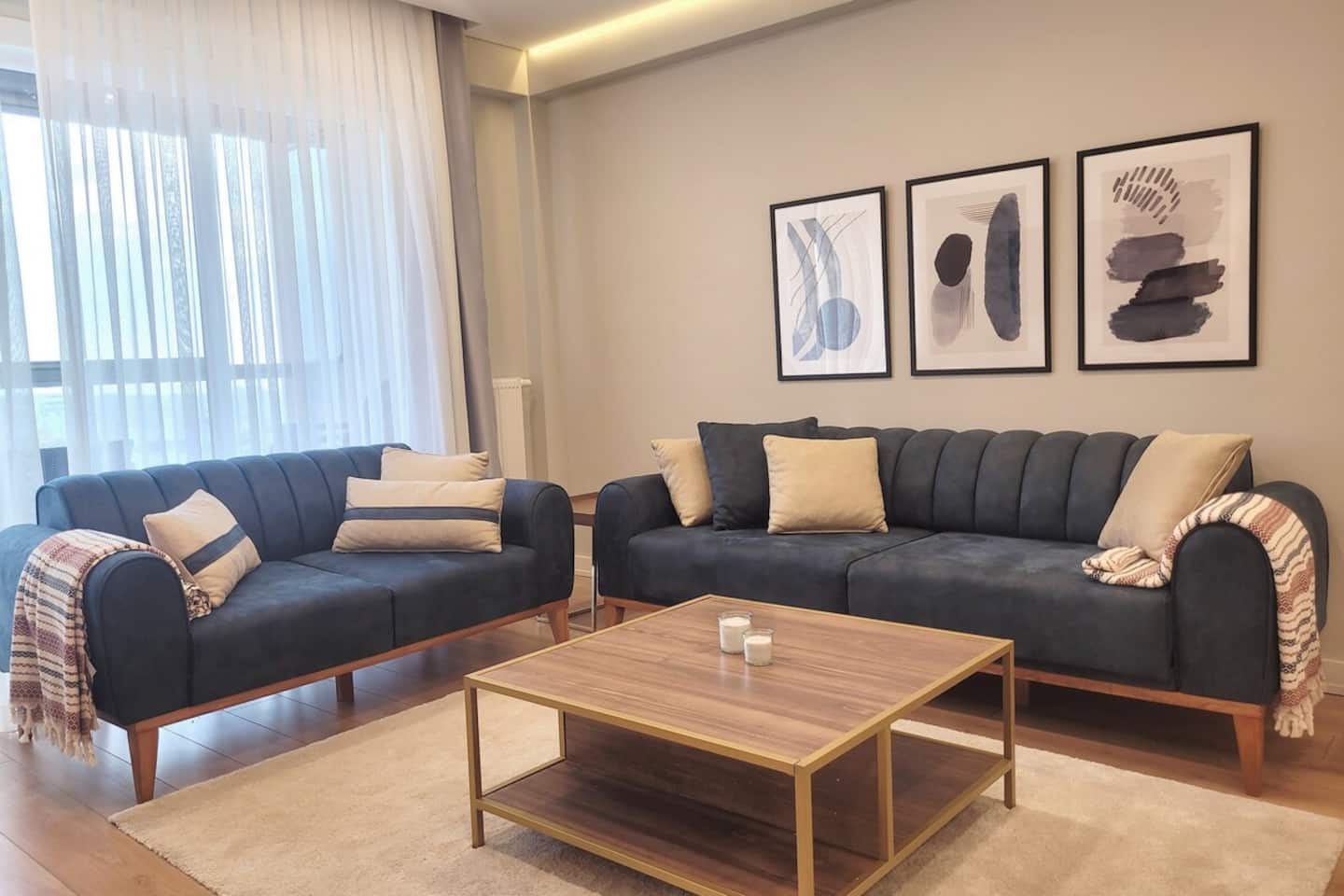 Relax Unwind: Inviting 2BR Apt, Cozy Interiors, furnished apartment in Küçükçekmece, Istanbul — image 13