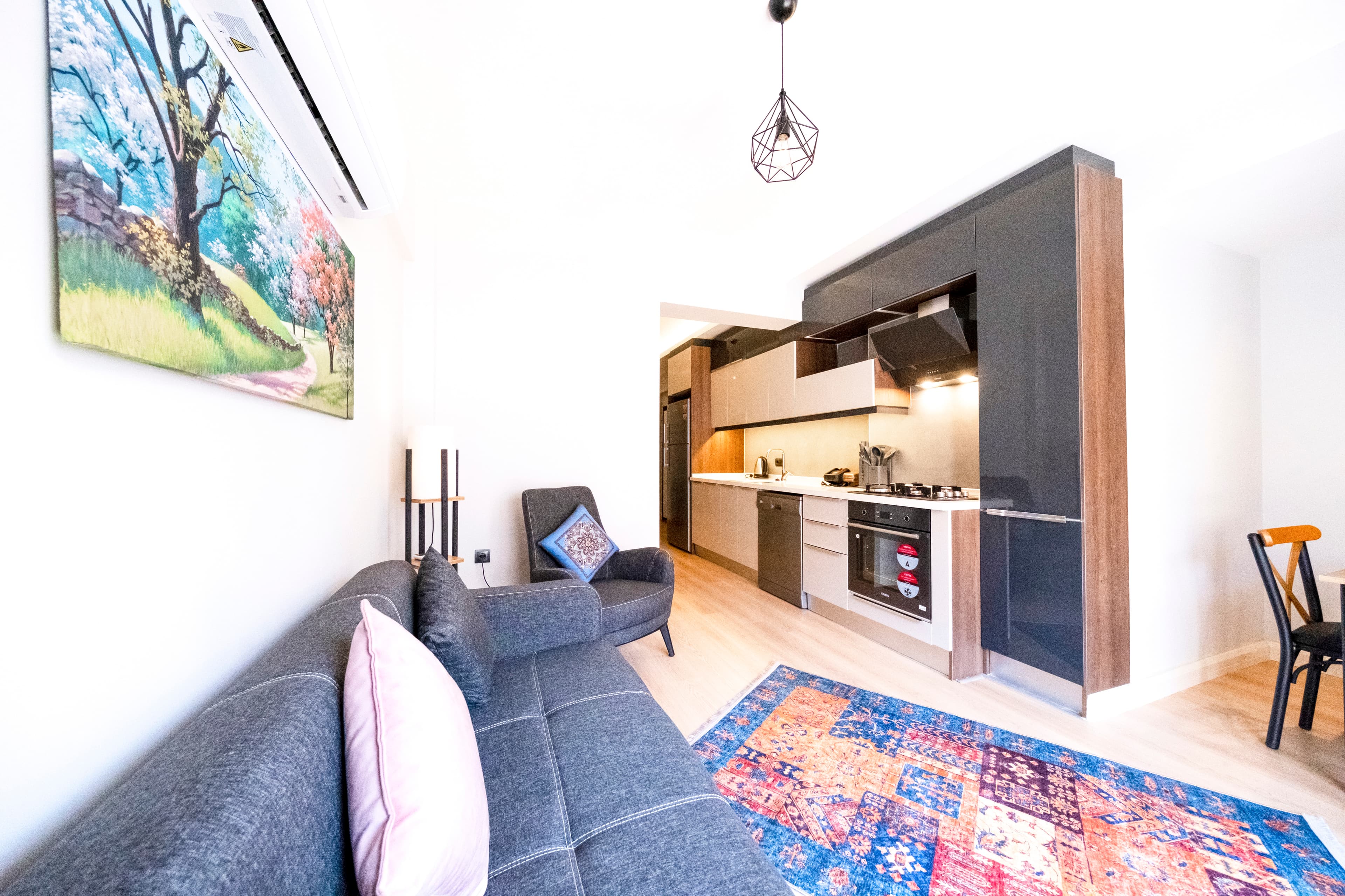 Charming stay in the heart of Fethiye near marina, furnished apartment in Fethiye, Istanbul — image 4