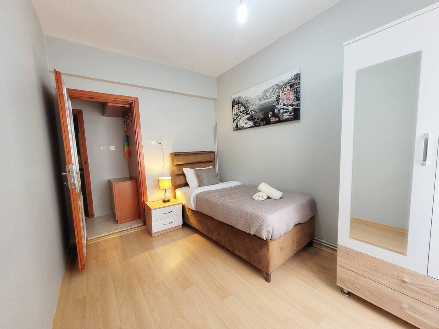 Spacious 3BR Retreat: Modern Comfort, furnished apartment in Avcılar, Istanbul — image 10