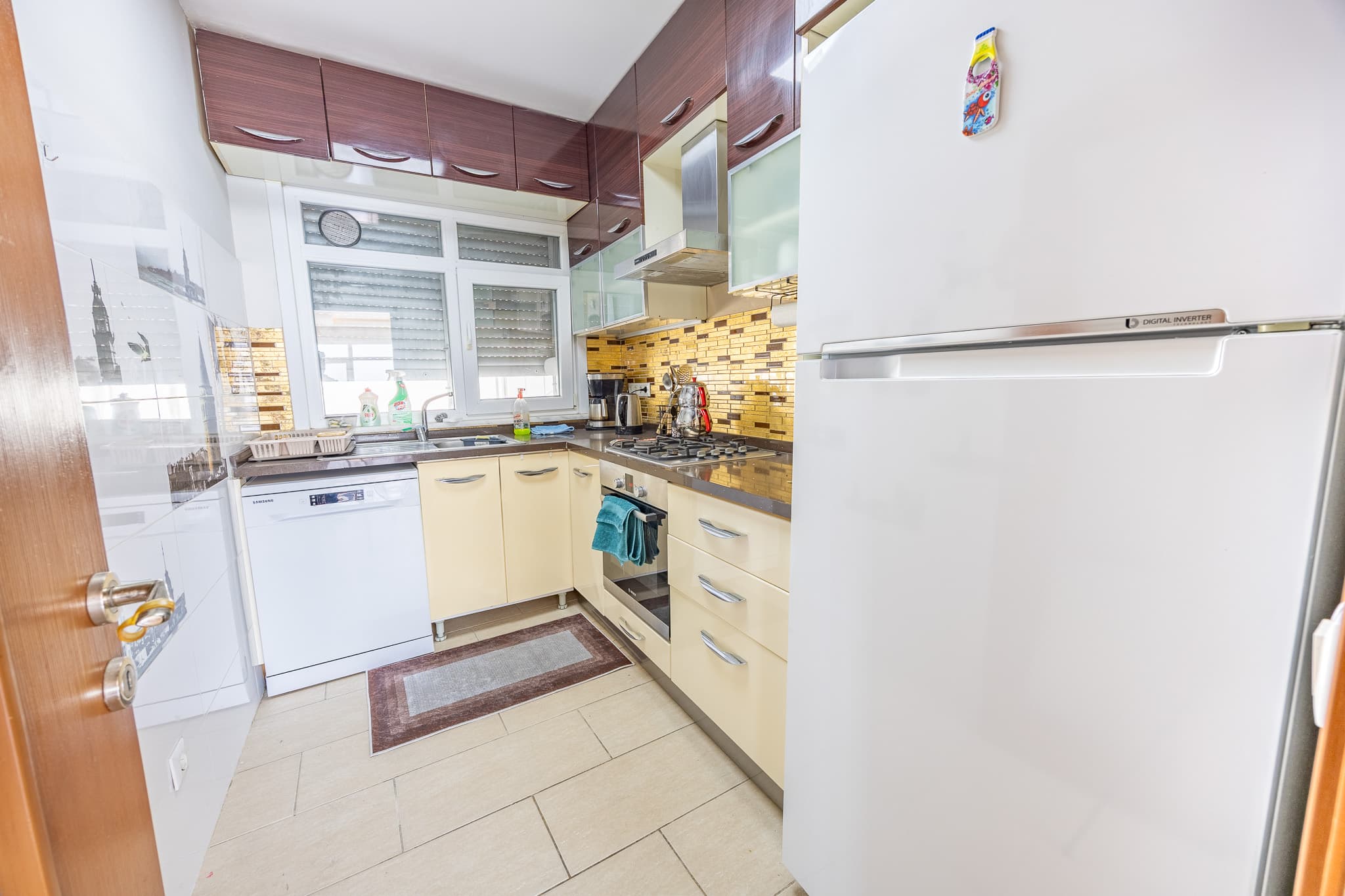Seaside 3-Bedroom Duplex with Jacuzzi, furnished apartment in Büyükçekmece, Istanbul — image 36