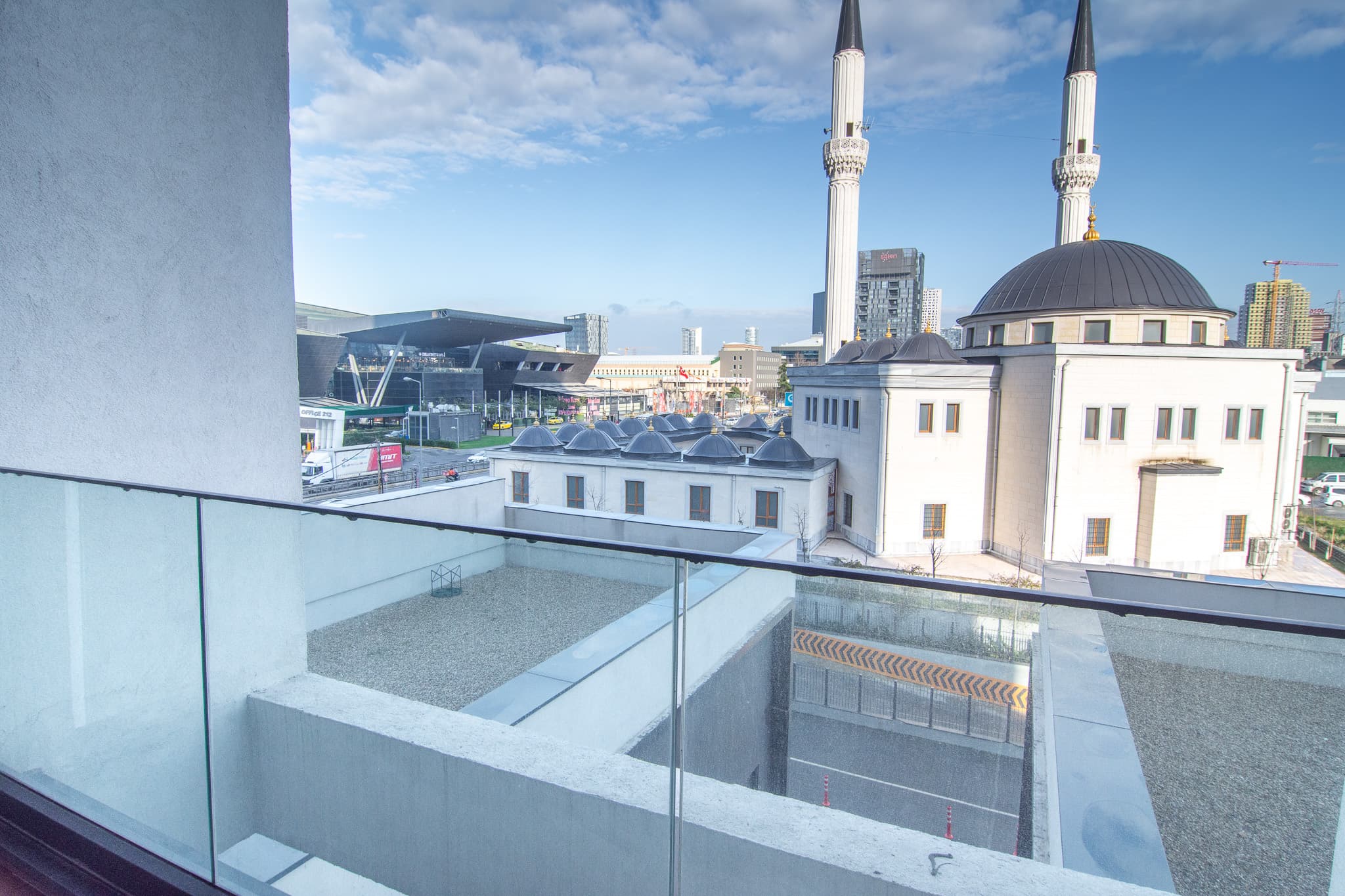 Modern 2BR City View Residence , furnished apartment in Bağcılar, Istanbul — image 6