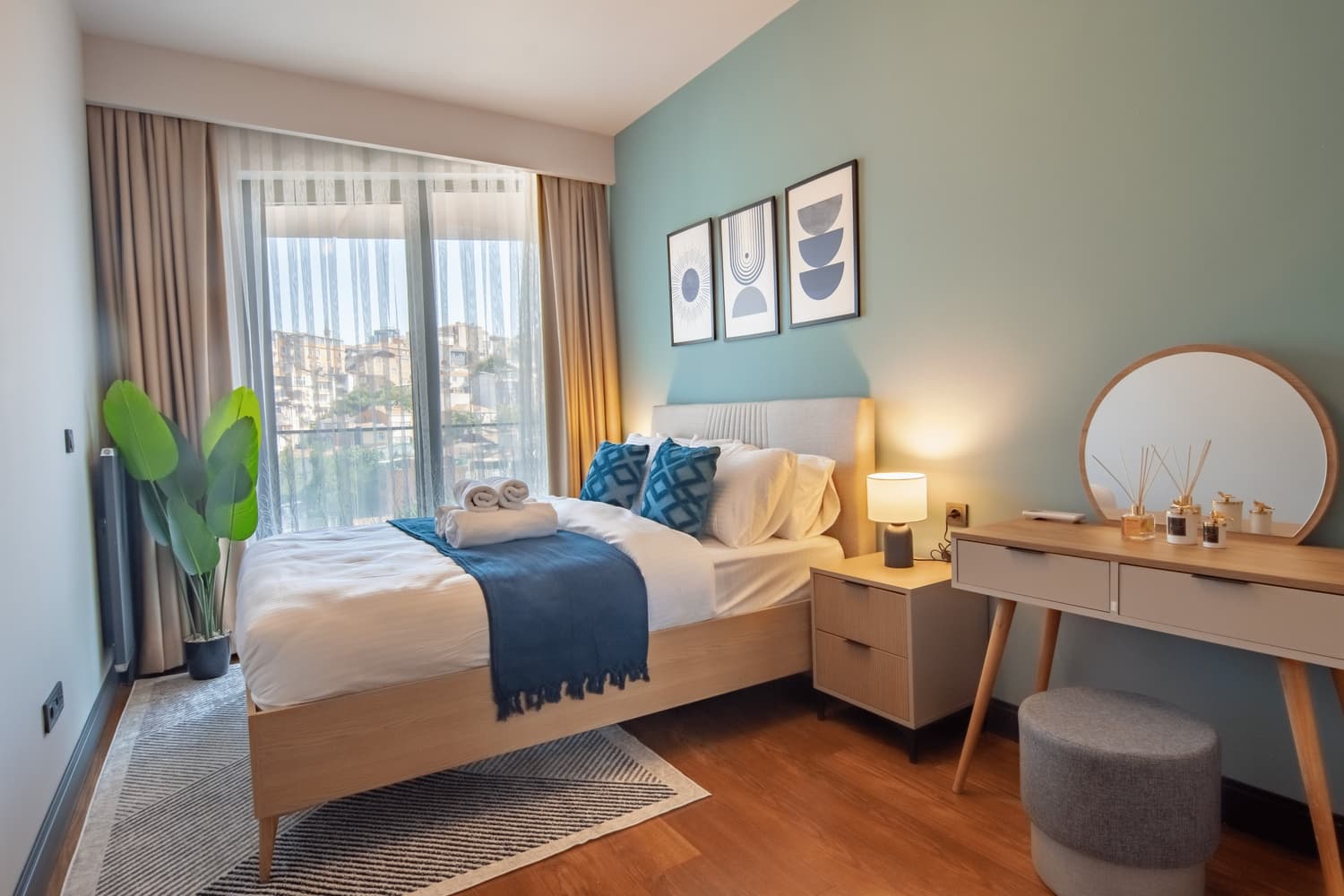 Family-Friendly Home with beautiful view , furnished apartment in Beyoğlu, Istanbul — image 17
