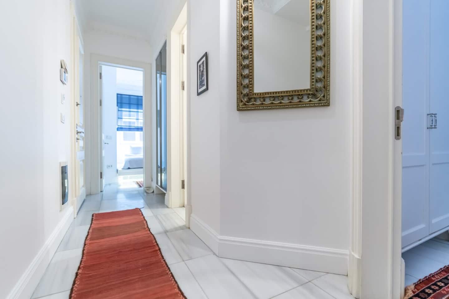 Duplex Modern City Gem with Terrace , furnished apartment in Beyoğlu, Istanbul — image 7