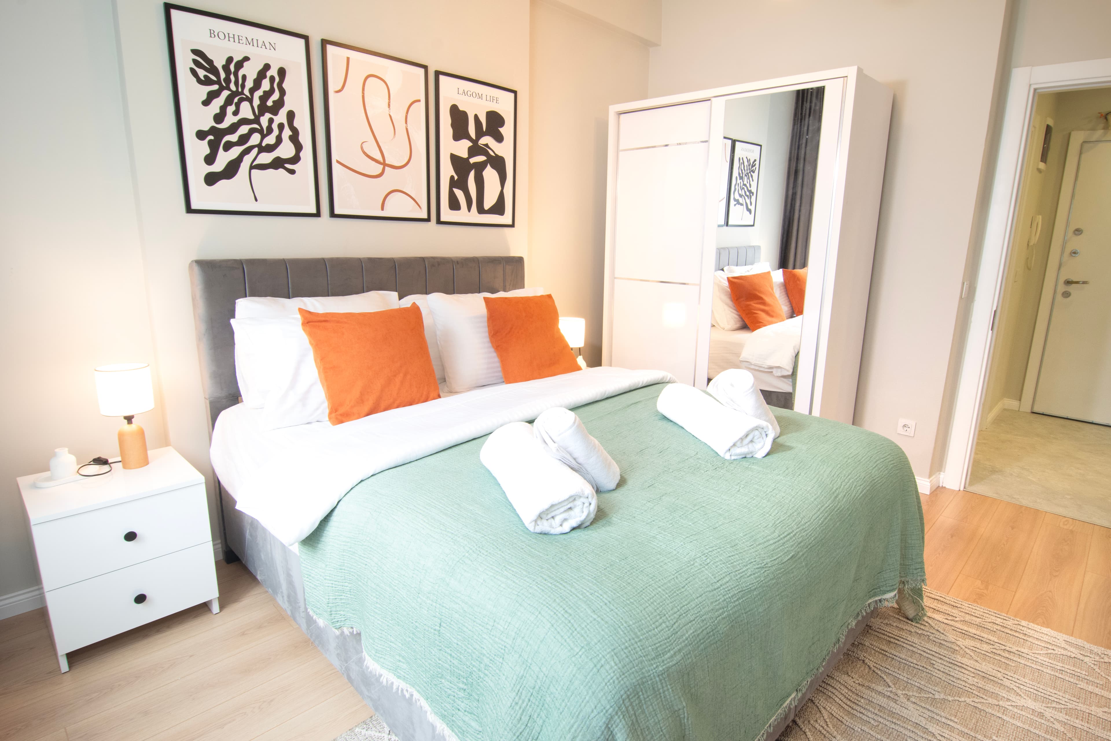 brand new apt with bedroom & office, furnished apartment in Kağıthane, Istanbul — image 5