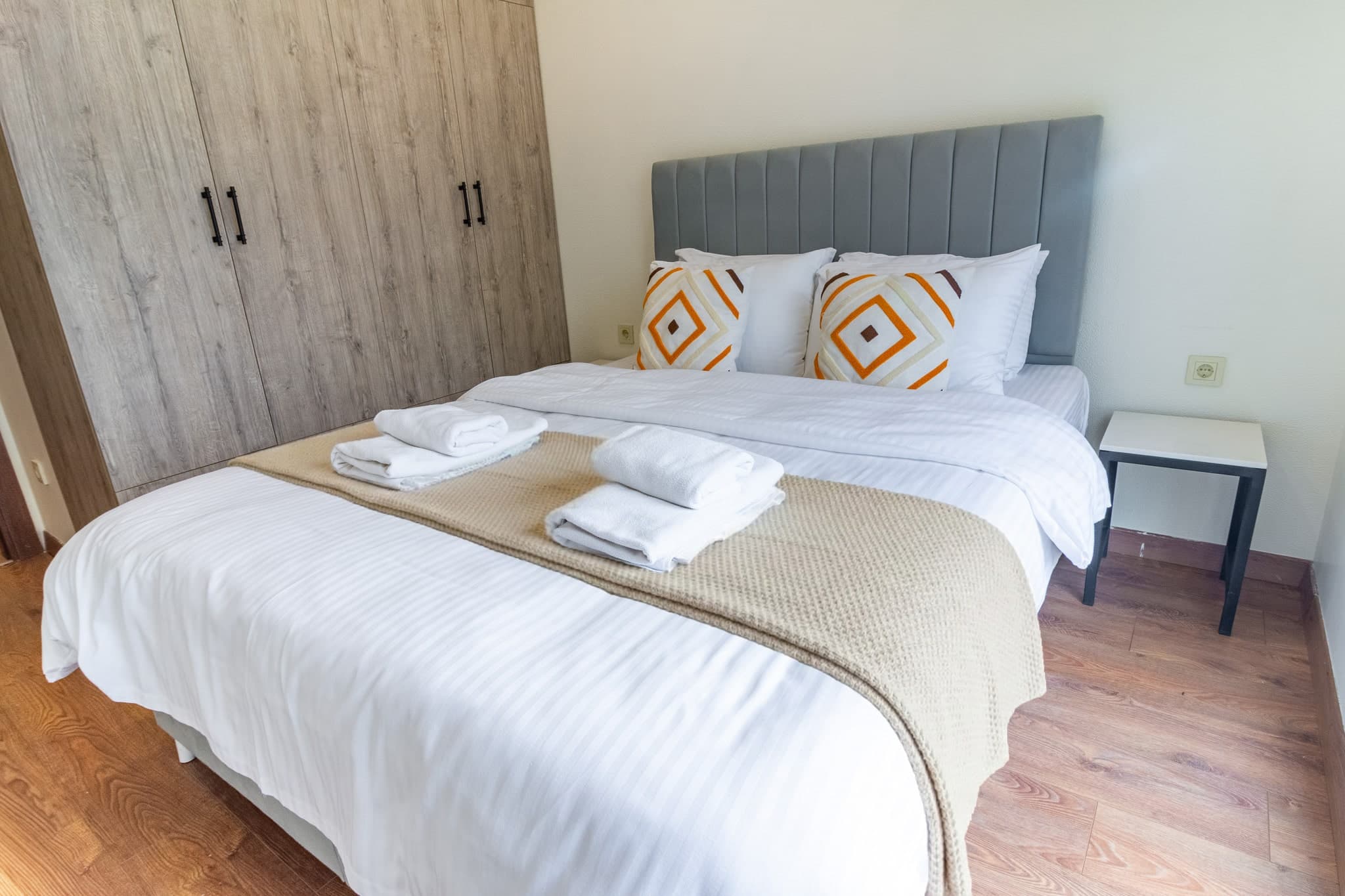 Spacious 1BR with City View, furnished apartment in Bağcılar, Istanbul — image 8
