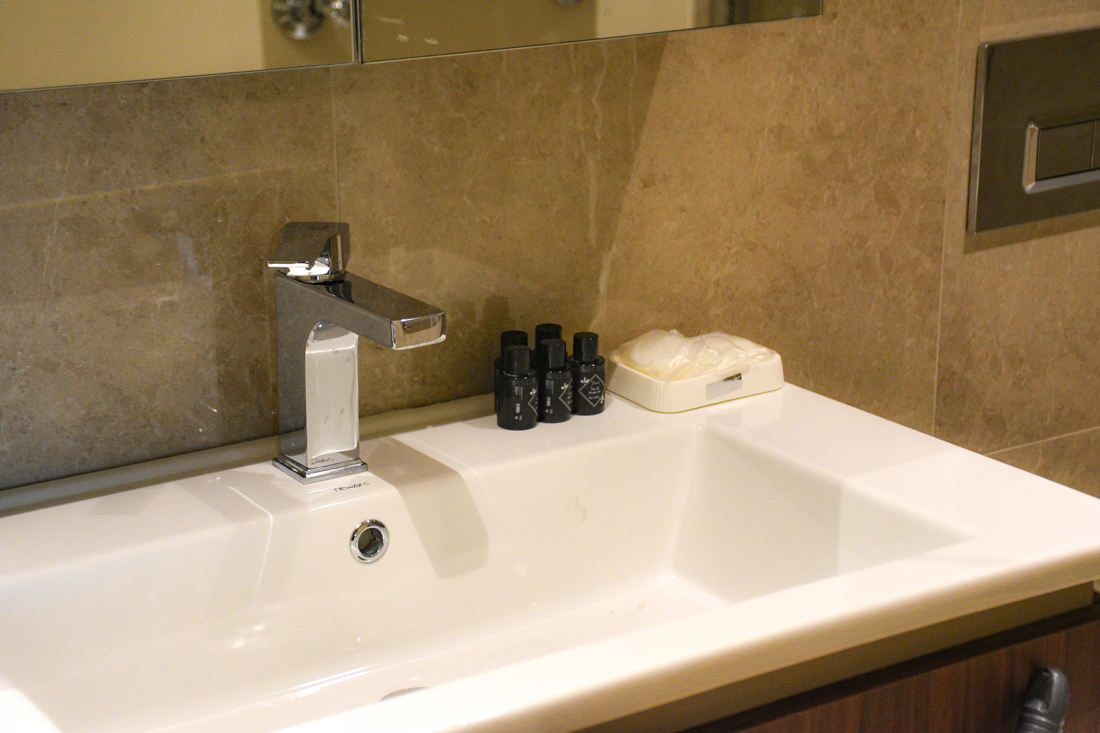 Spacious 2BR with Garden Family friendly , furnished apartment in Bağcılar, Istanbul — image 19