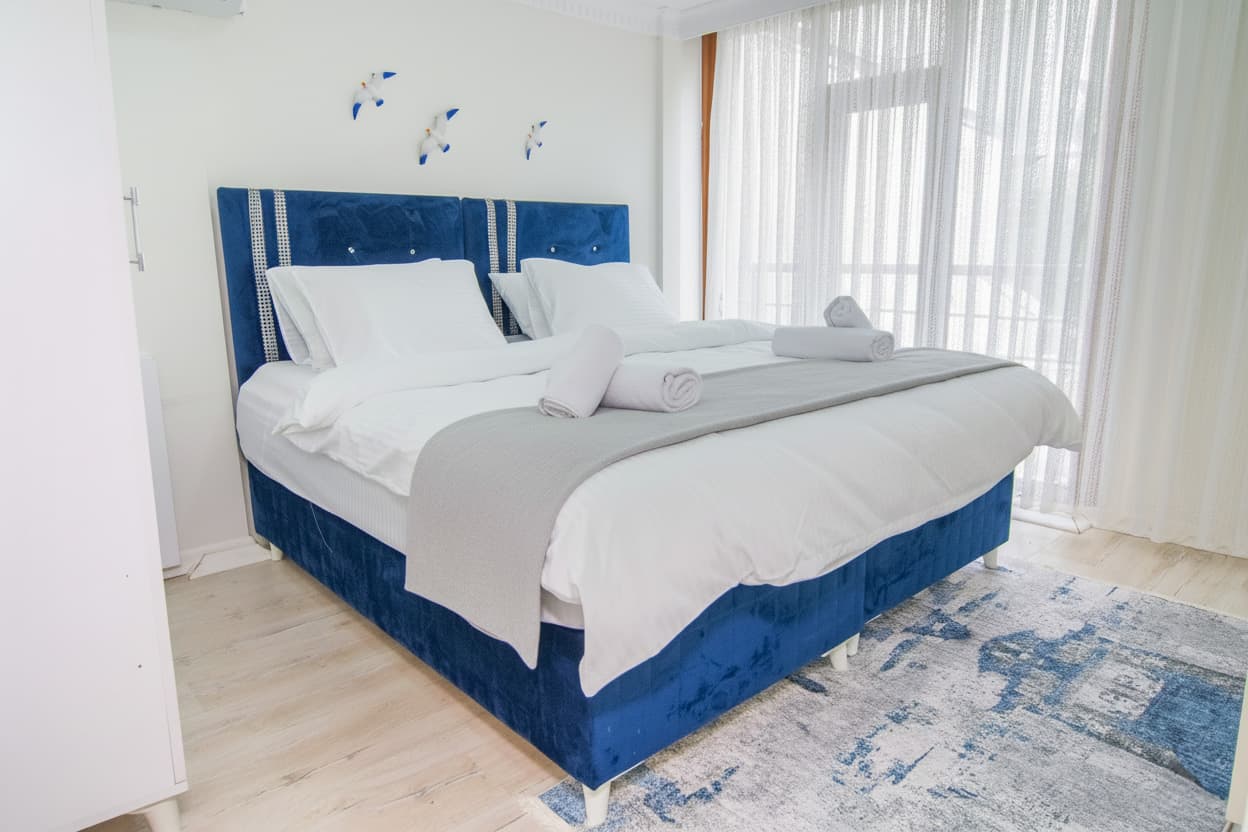 Cozy 1BR with Inviting Balcony, furnished apartment in Beylikdüzü, Istanbul — image 5