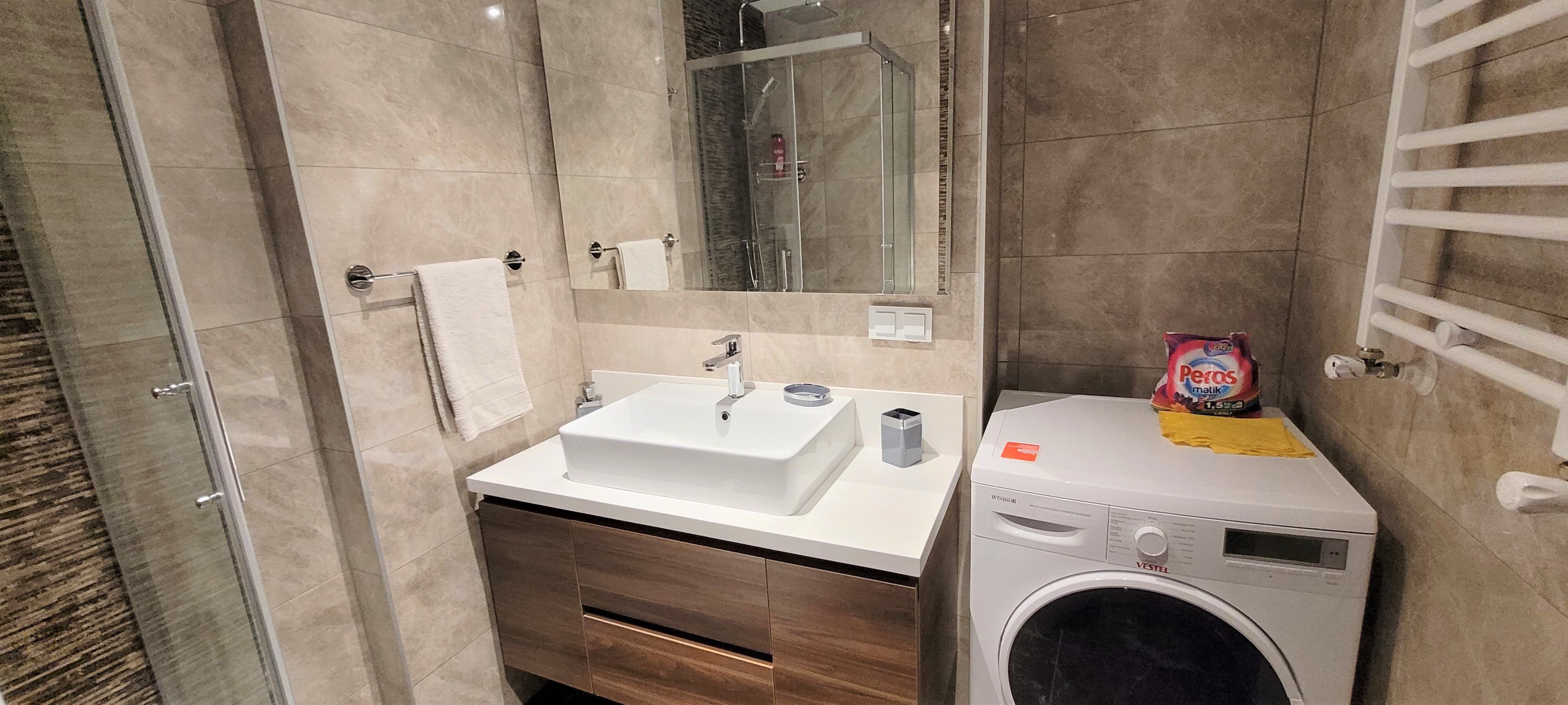 1BR Retreat in a Quiet Charming Neighborhood, furnished apartment in Beylikdüzü, Istanbul — image 19