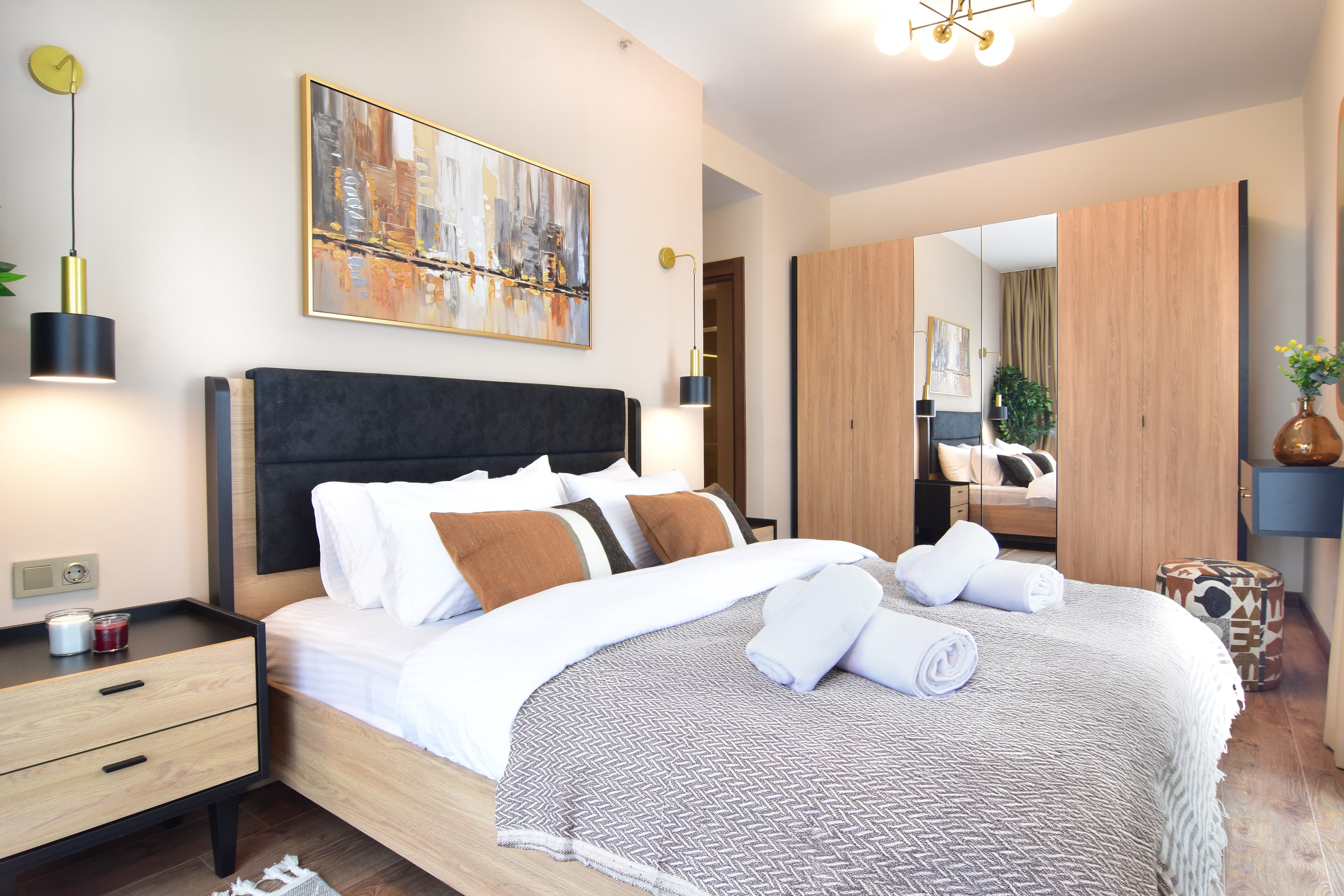 Stylish & Modern 3bedrooms -2bathrooms-pool & gym, furnished apartment in Bağcılar, Istanbul — image 14