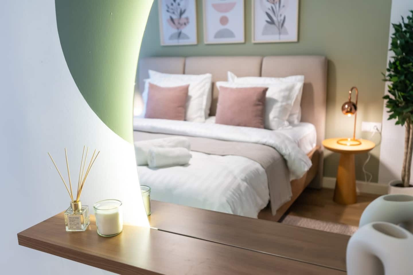 1-Bdr Getaway with Pool/Gym near Taksim Square, furnished apartment in Şişli, Istanbul — image 11
