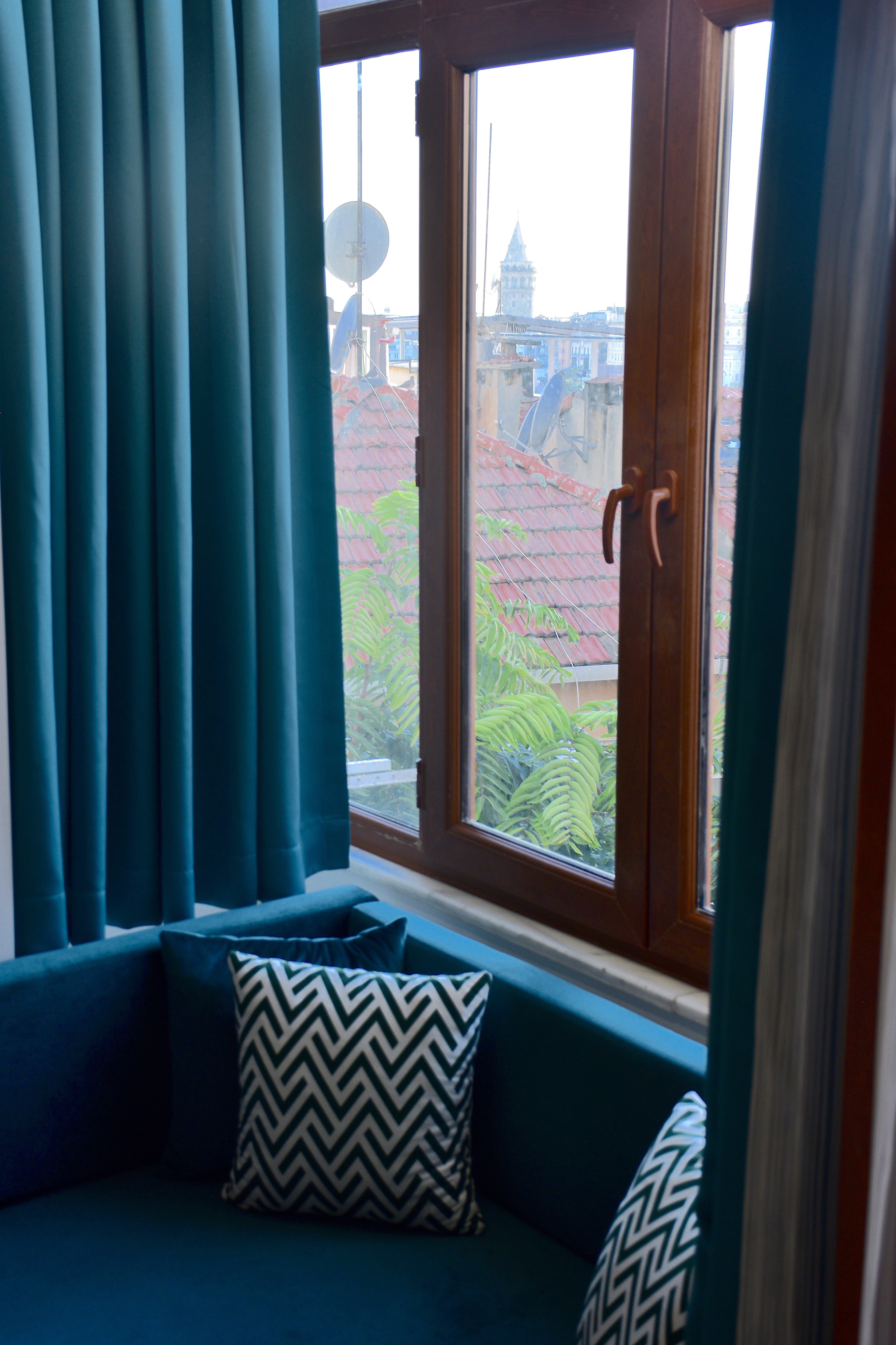 Charming Getaway in the Heart of Beyoğlu, furnished apartment in Beyoğlu, Istanbul — image 12