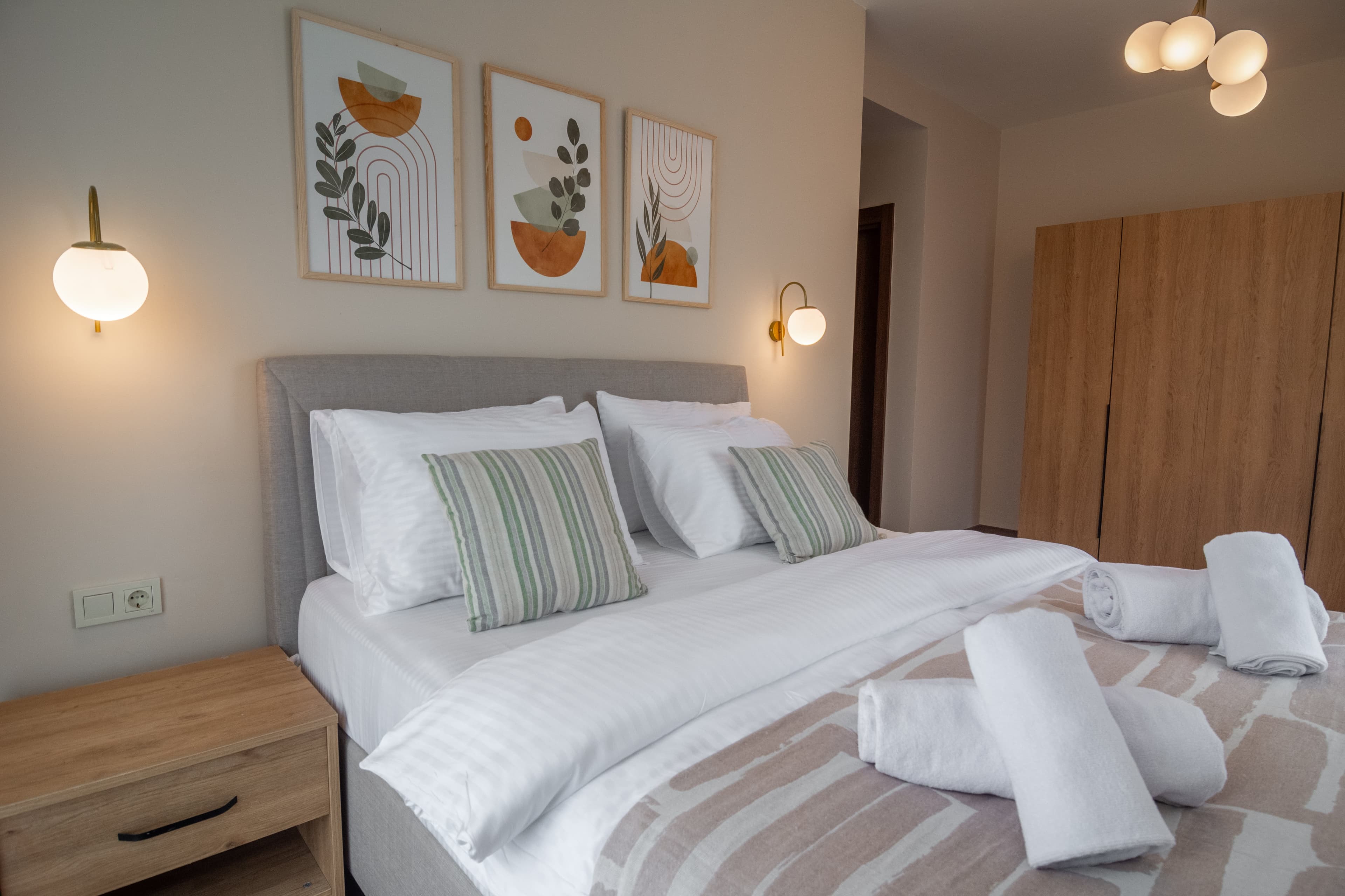 New Modern Apt 3bedrooms -2bathrooms- pool & gym , furnished apartment in Bağcılar, Istanbul — image 15